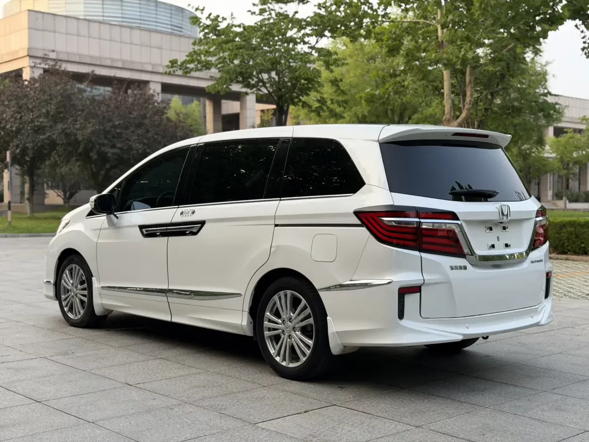 Honda Elysion