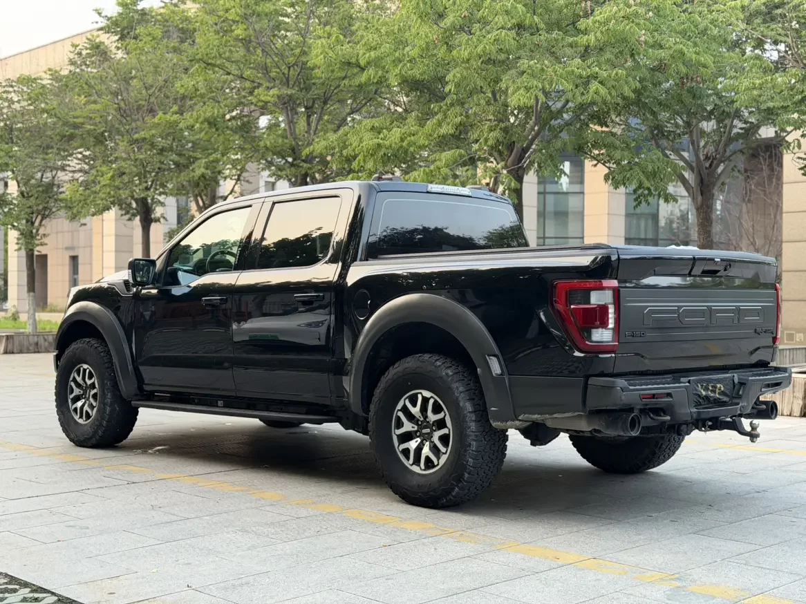 Ford F-150 Raptor