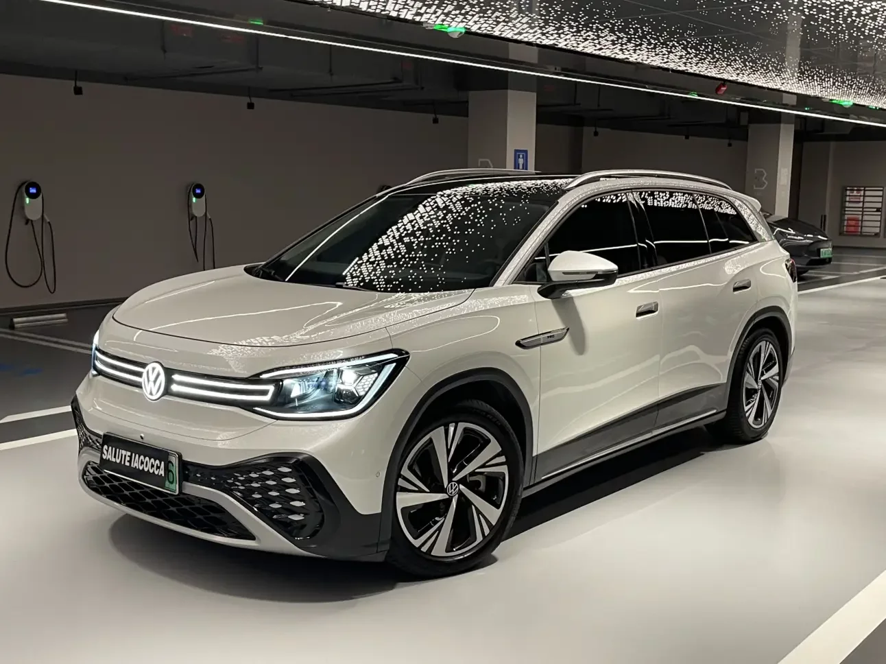 Volkswagen ID.6 CROZZ