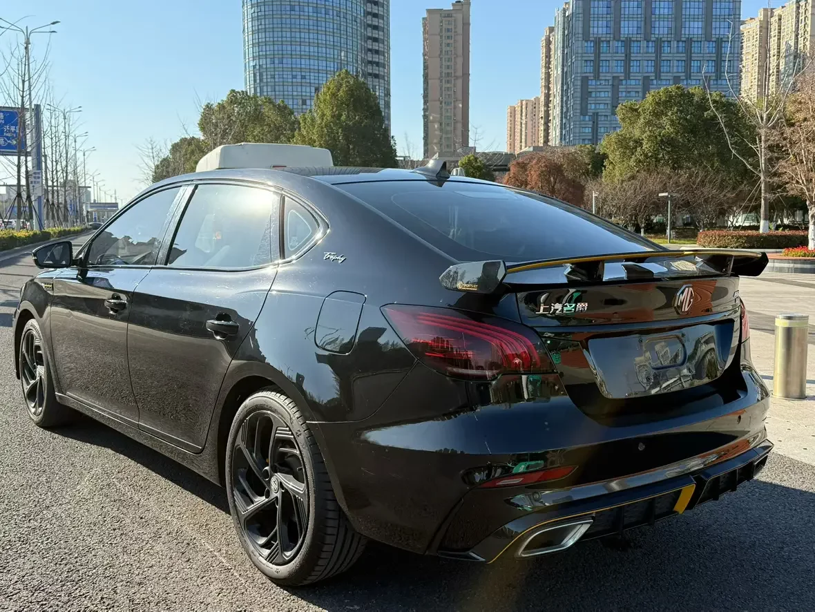 MG 6