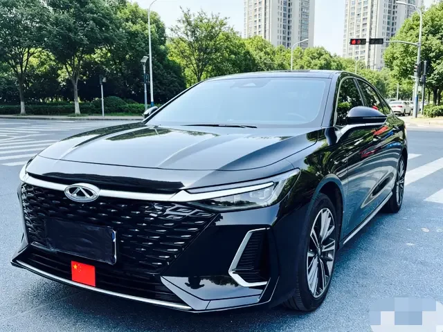 Chery Arrizo 8