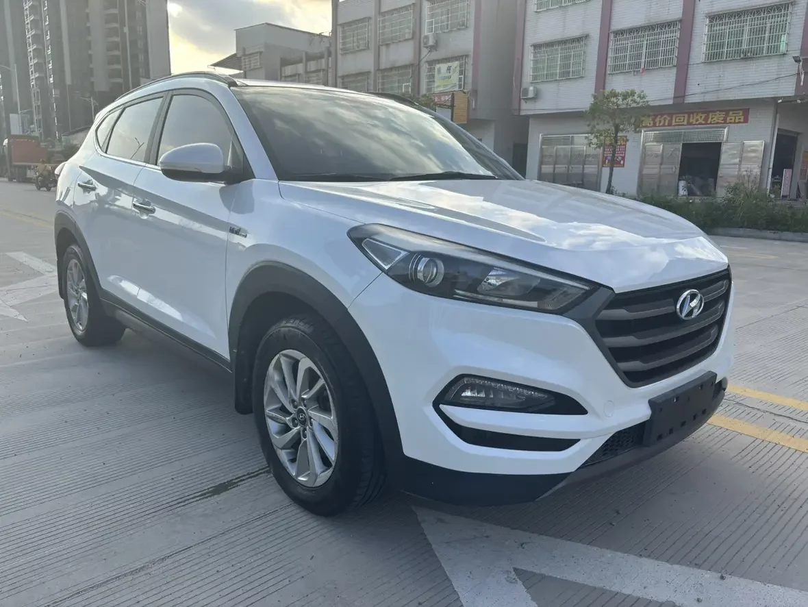 Hyundai Tucson L