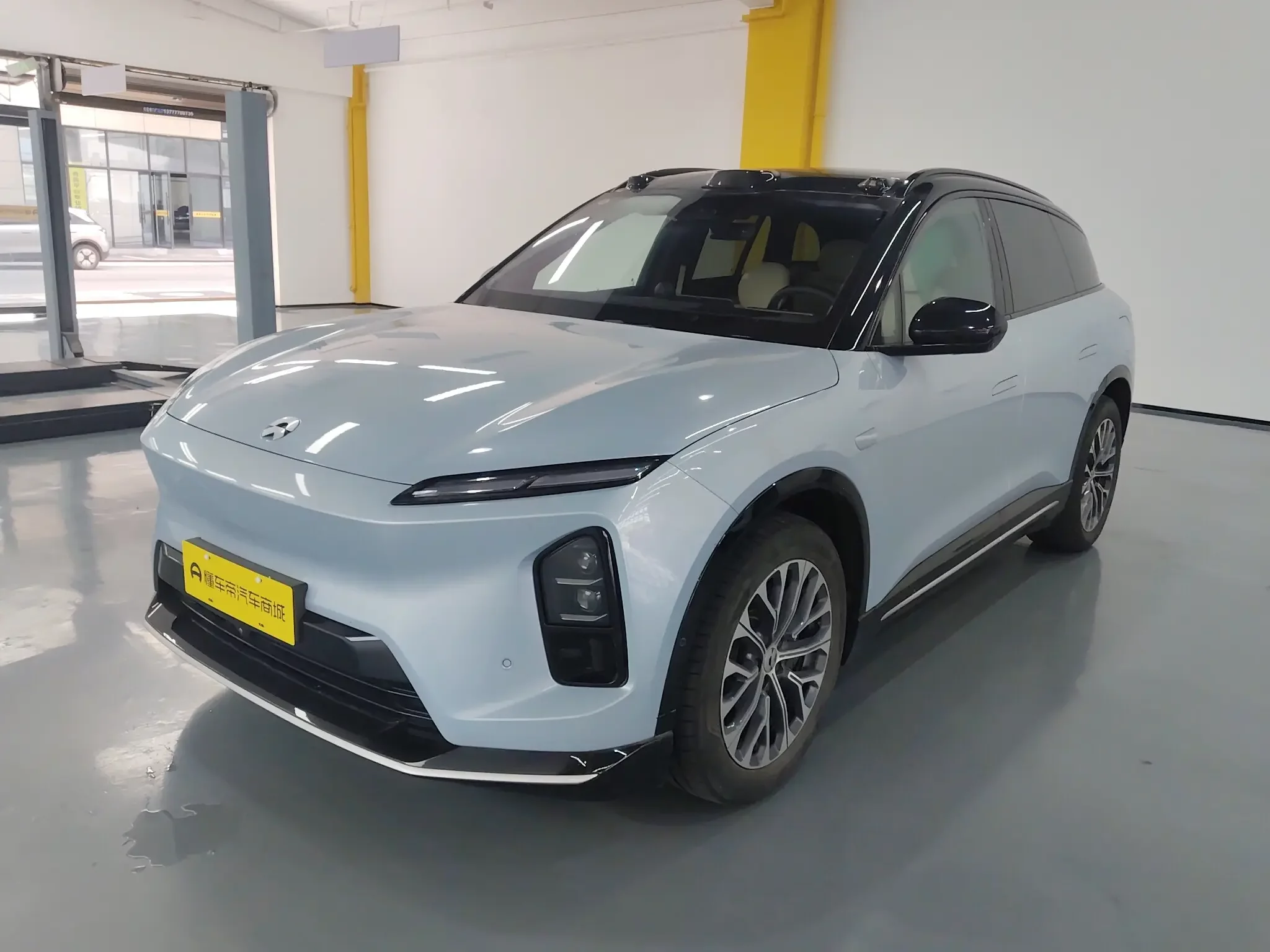 NIO ES6