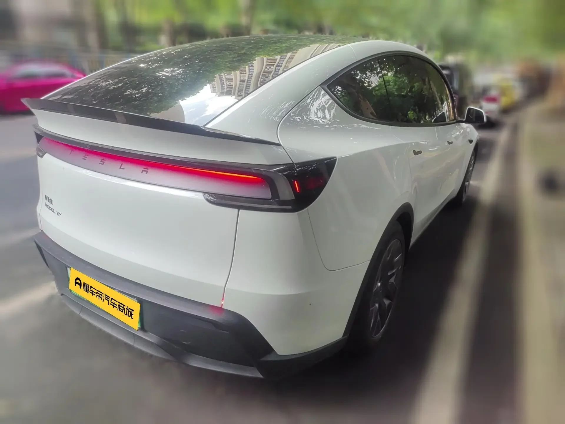 Tesla Model YL