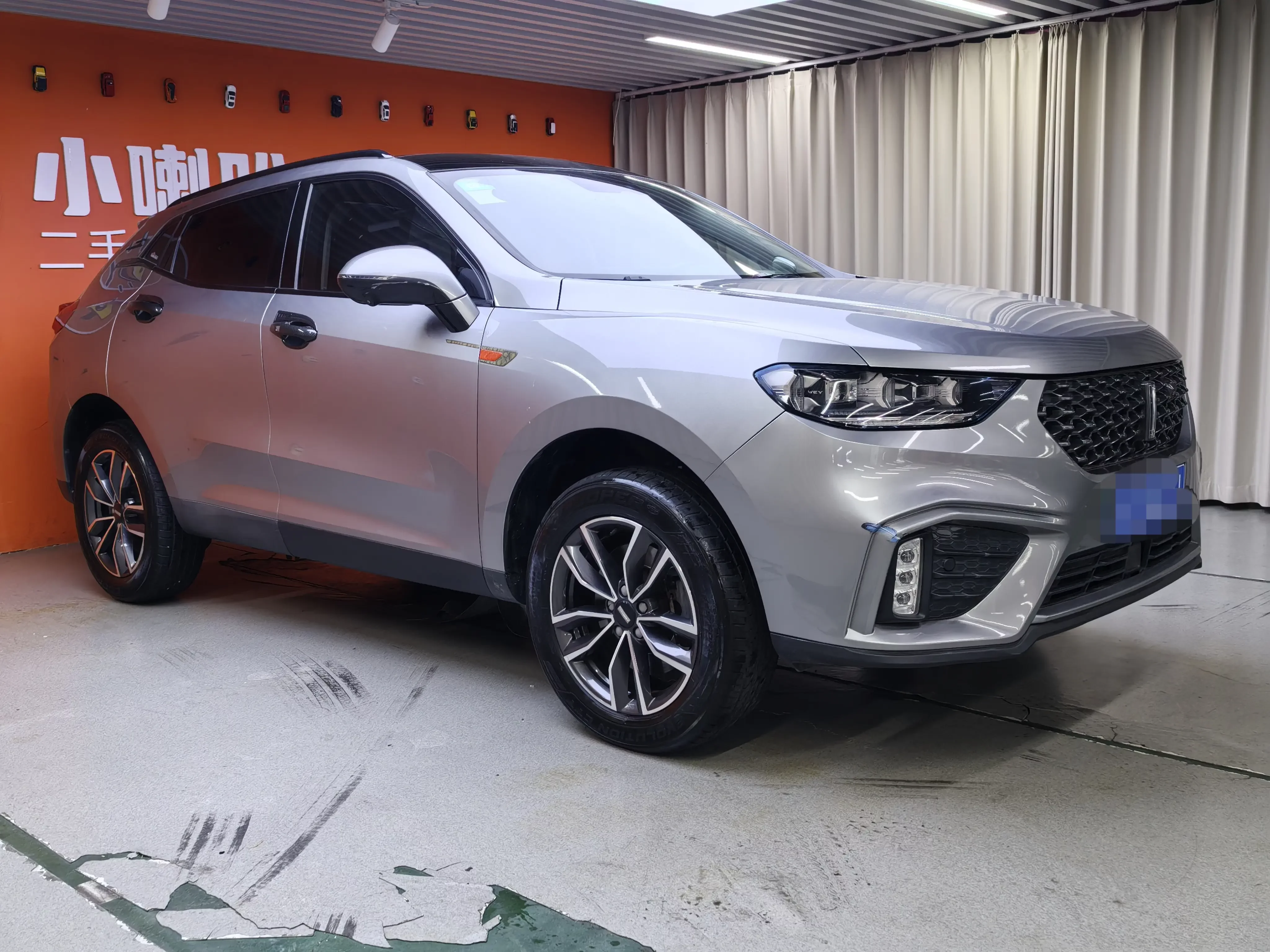 Wey Wei brand VV5