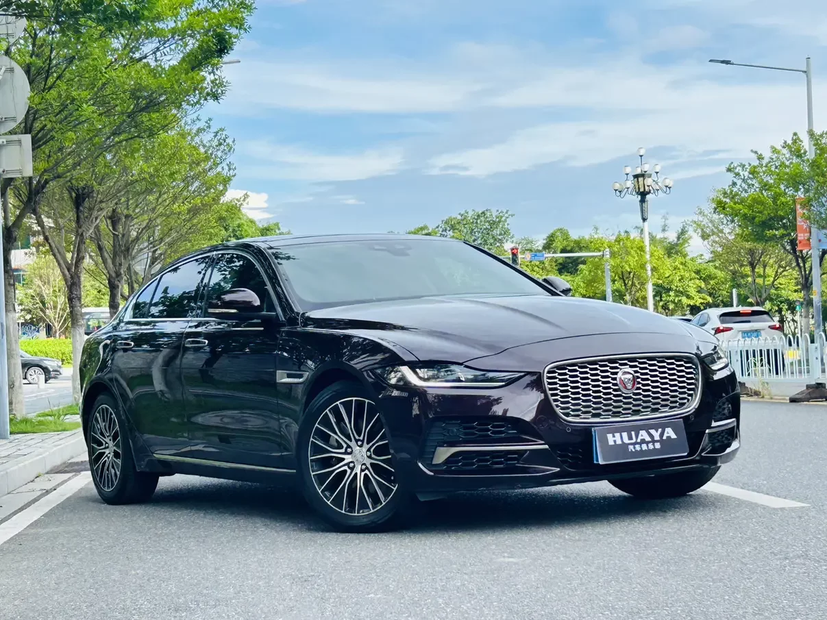 Jaguar XEL