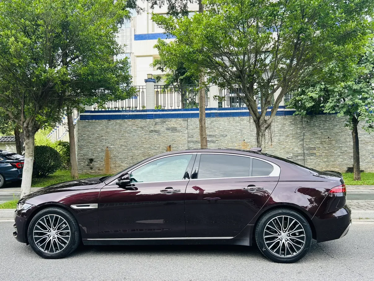 Jaguar XEL