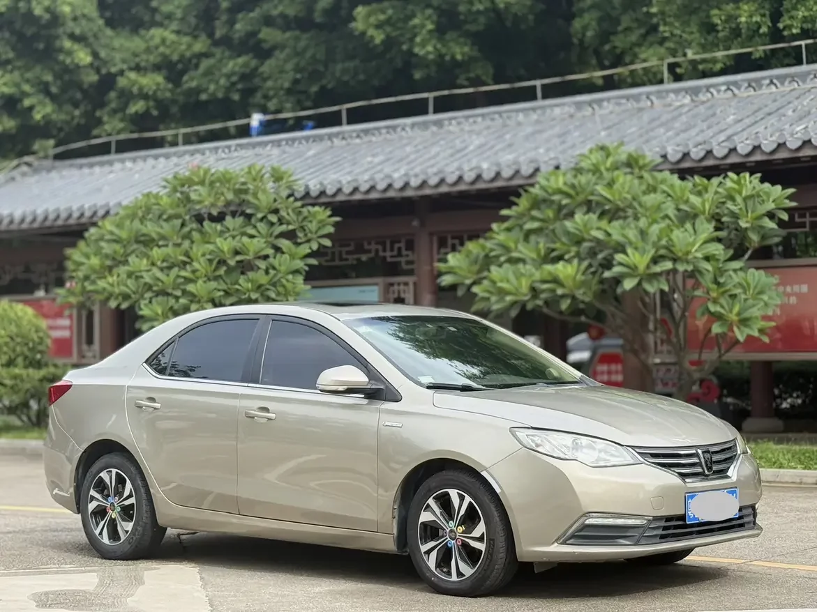 Roewe 360
