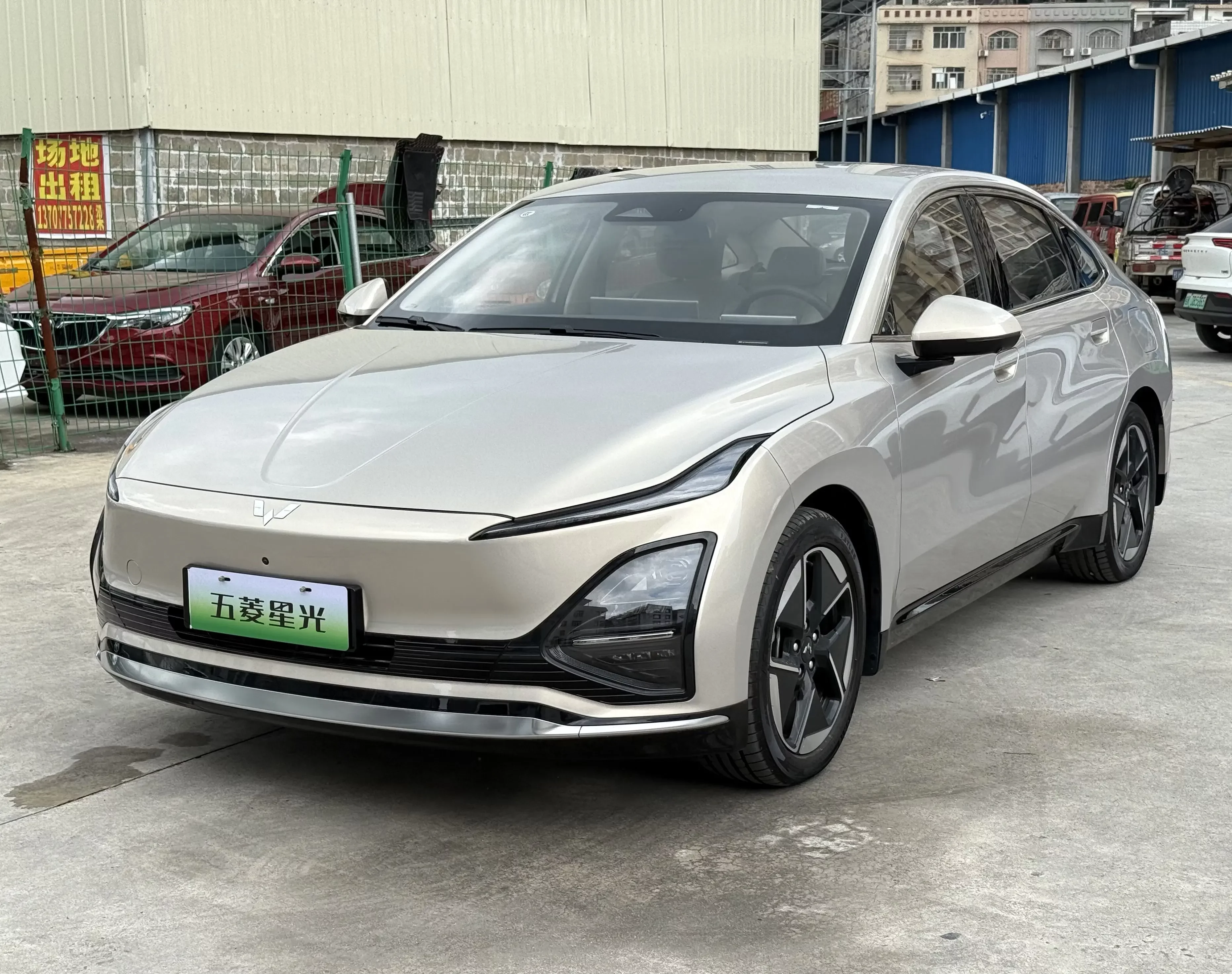 Wuling Starlight EV