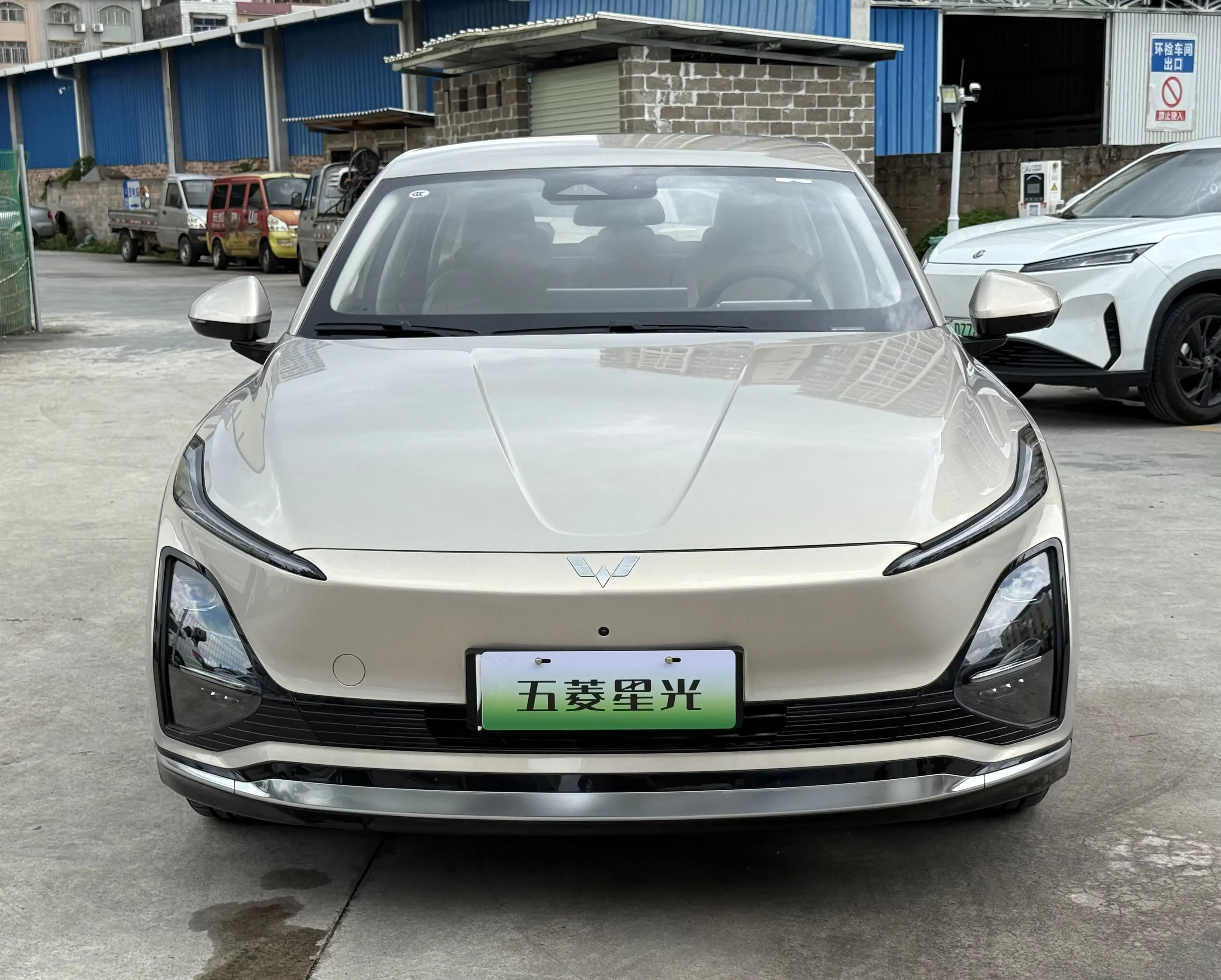 Wuling Starlight EV