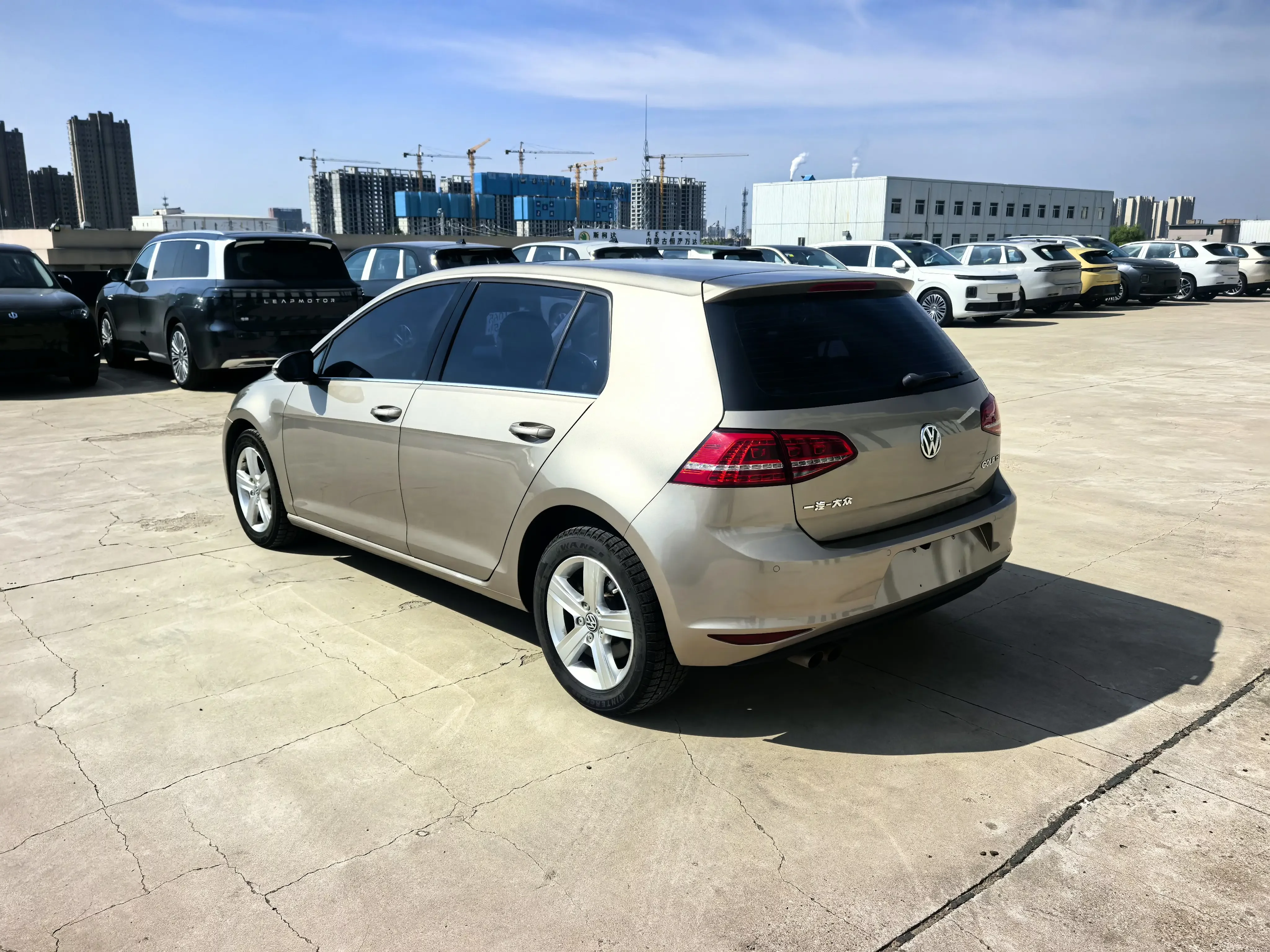 Volkswagen golf