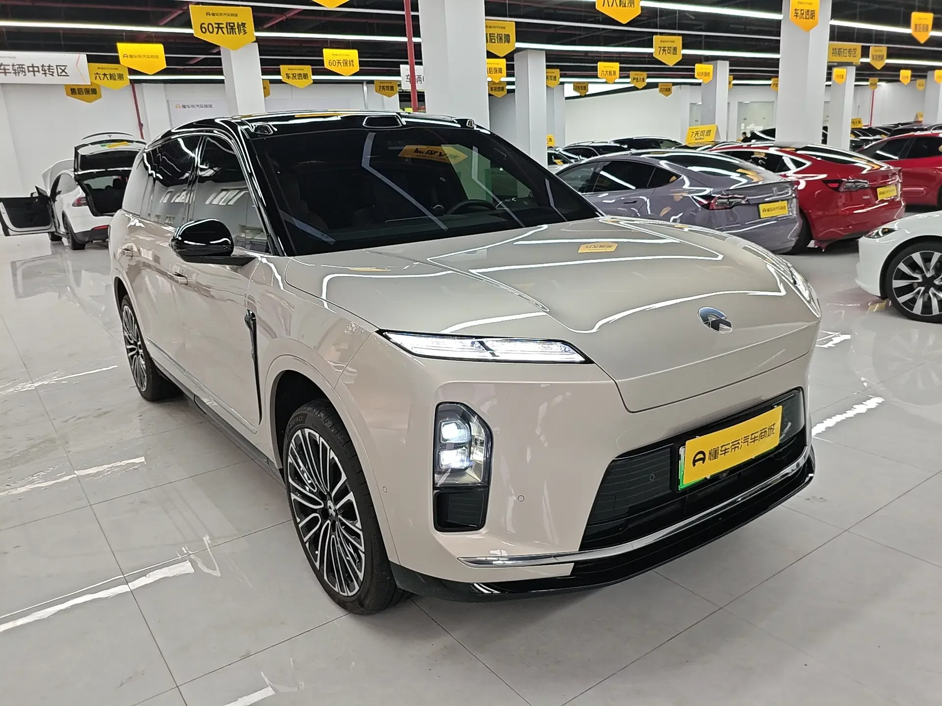 NIO ES8