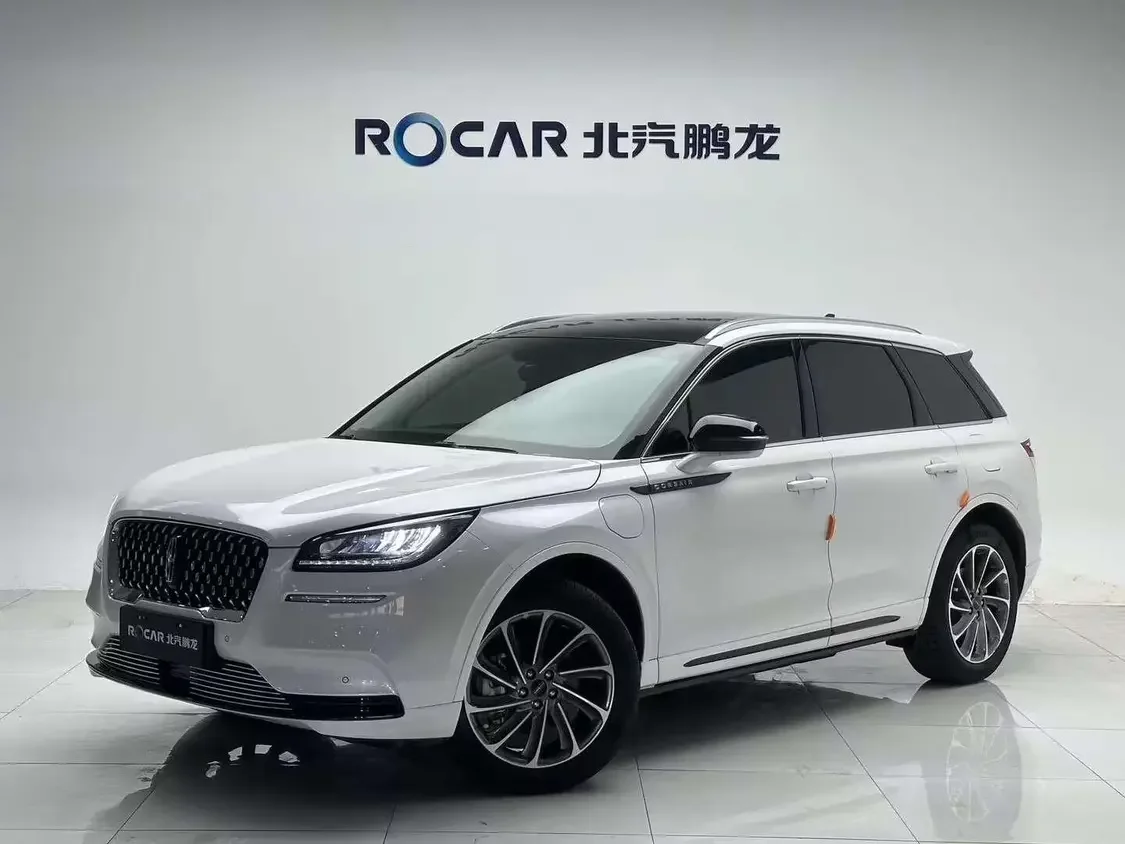 Lincoln Adventurer PHEV