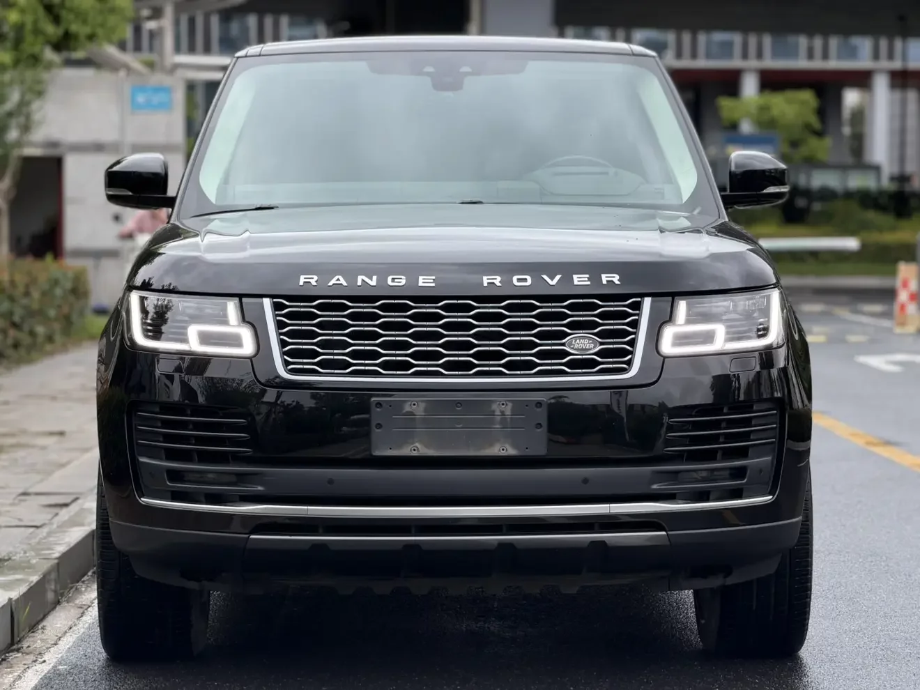 Land Rover range rover