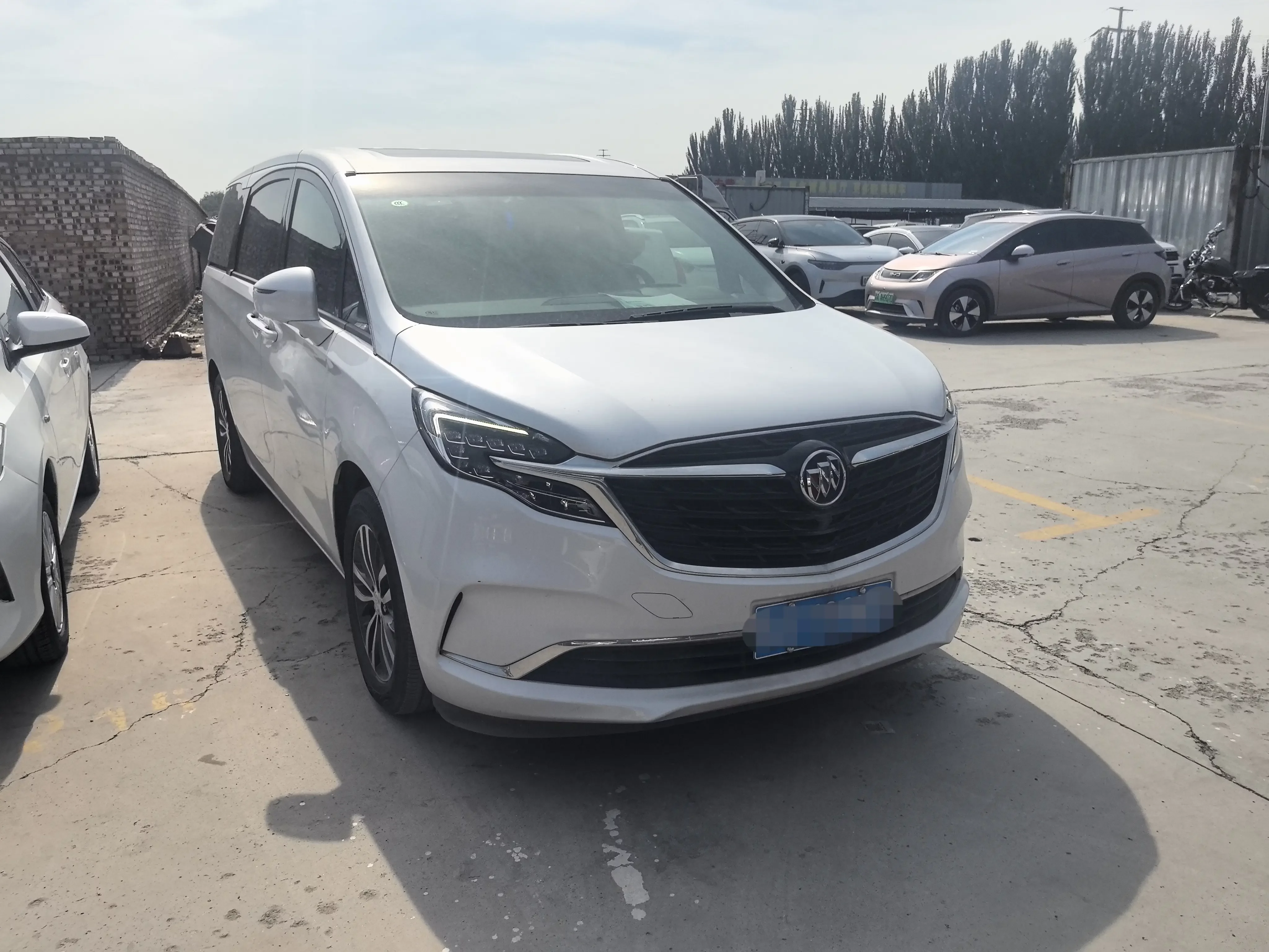 Buick GL8