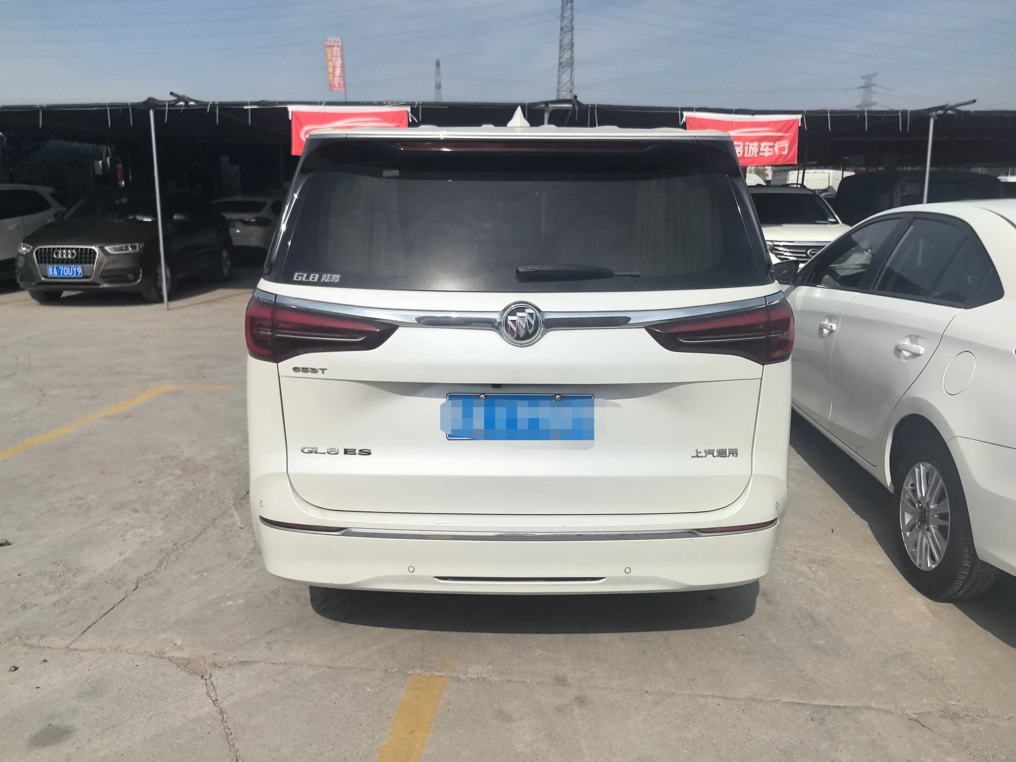 Buick GL8