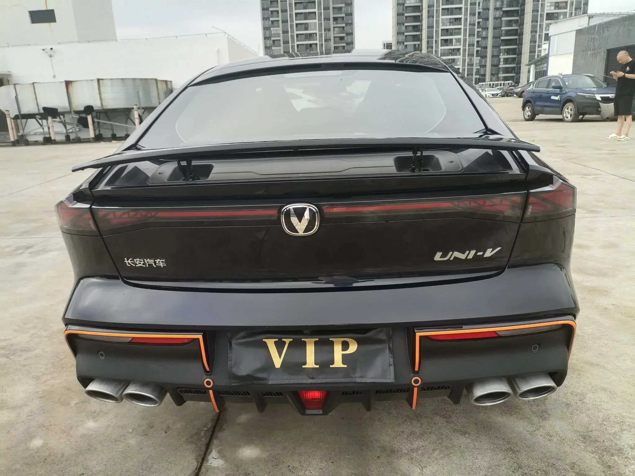 Changan UNI-V