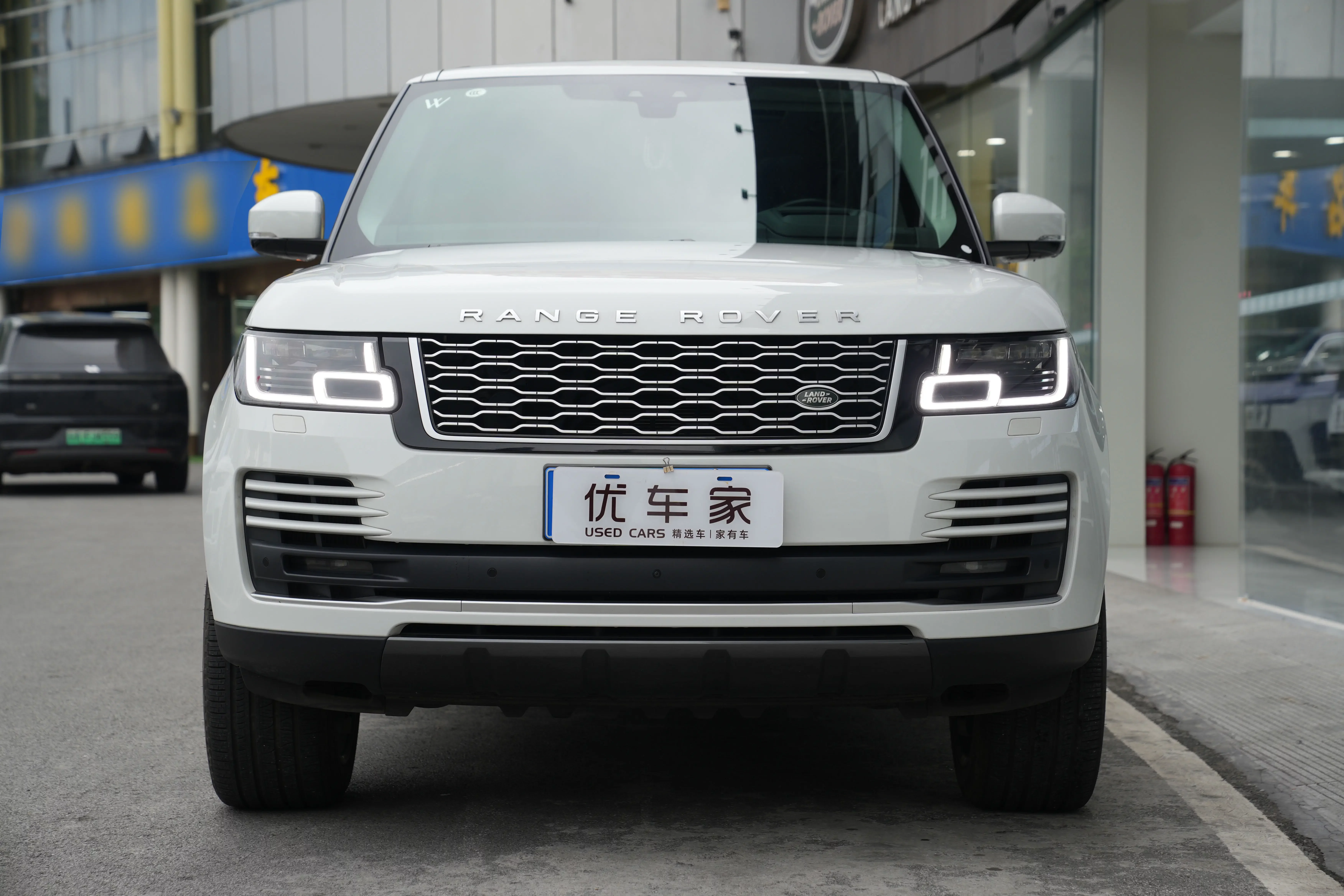 Land Rover range rover