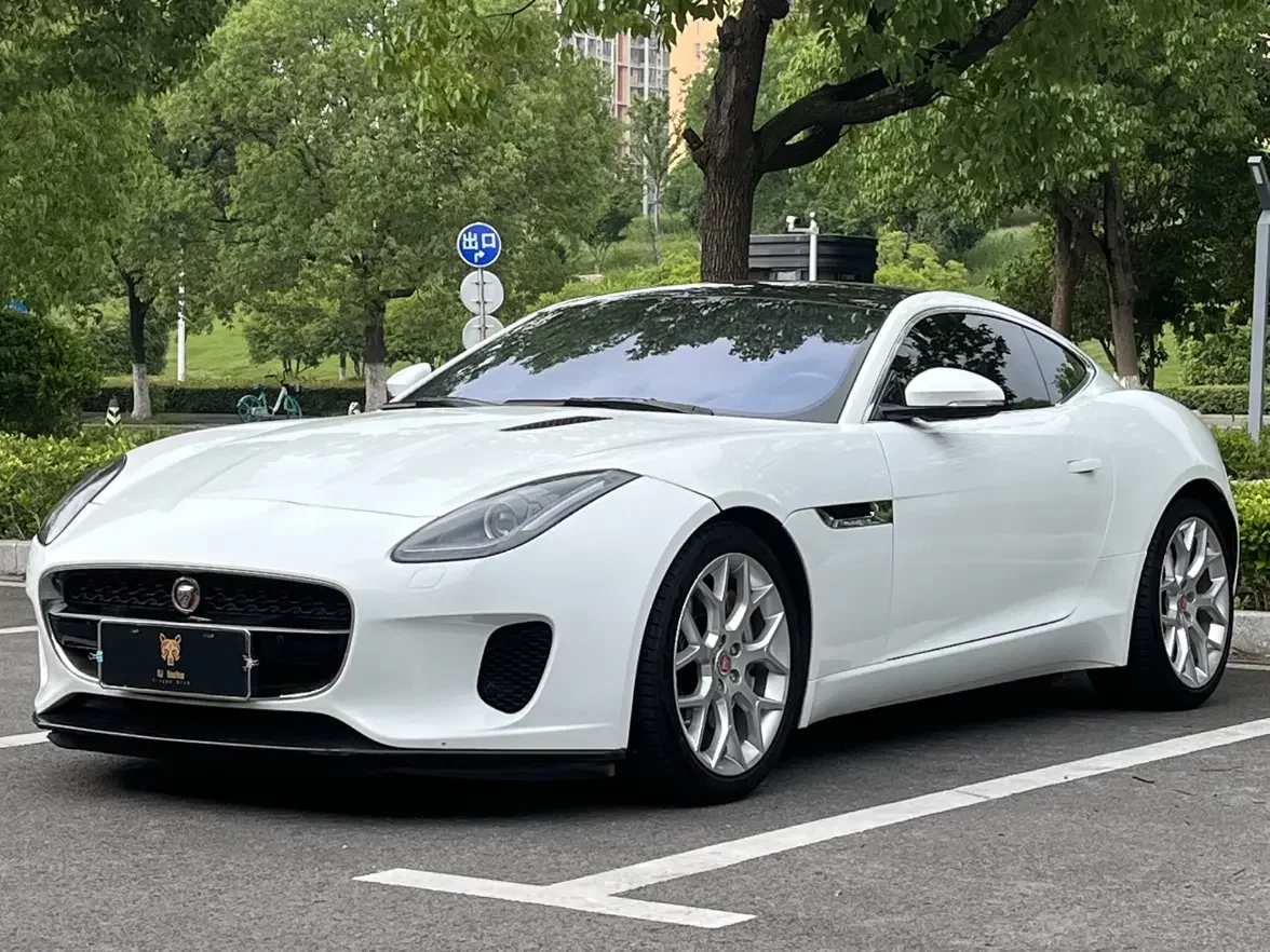 Jaguar F-TYPE