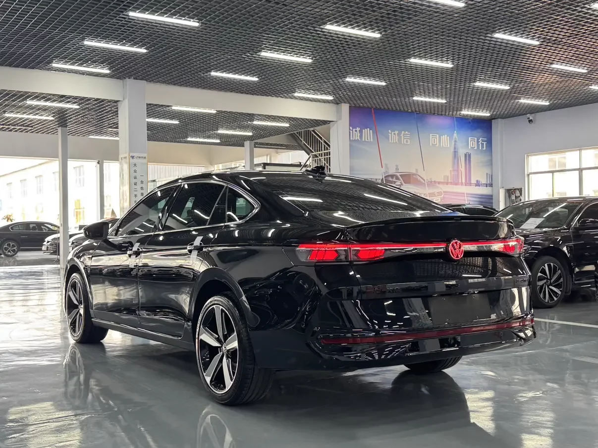 Volkswagen Magotan