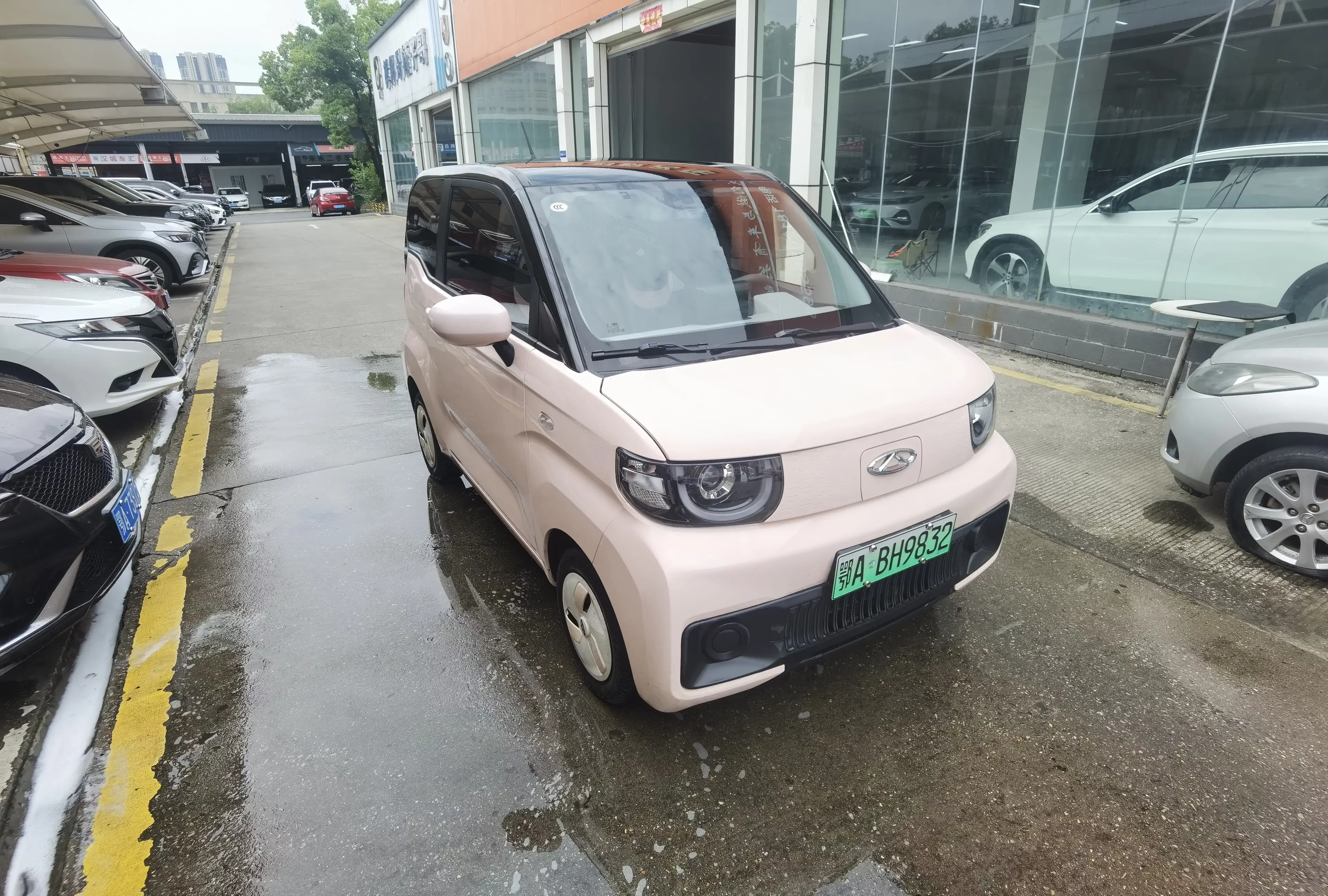 Chery QQ ice cream