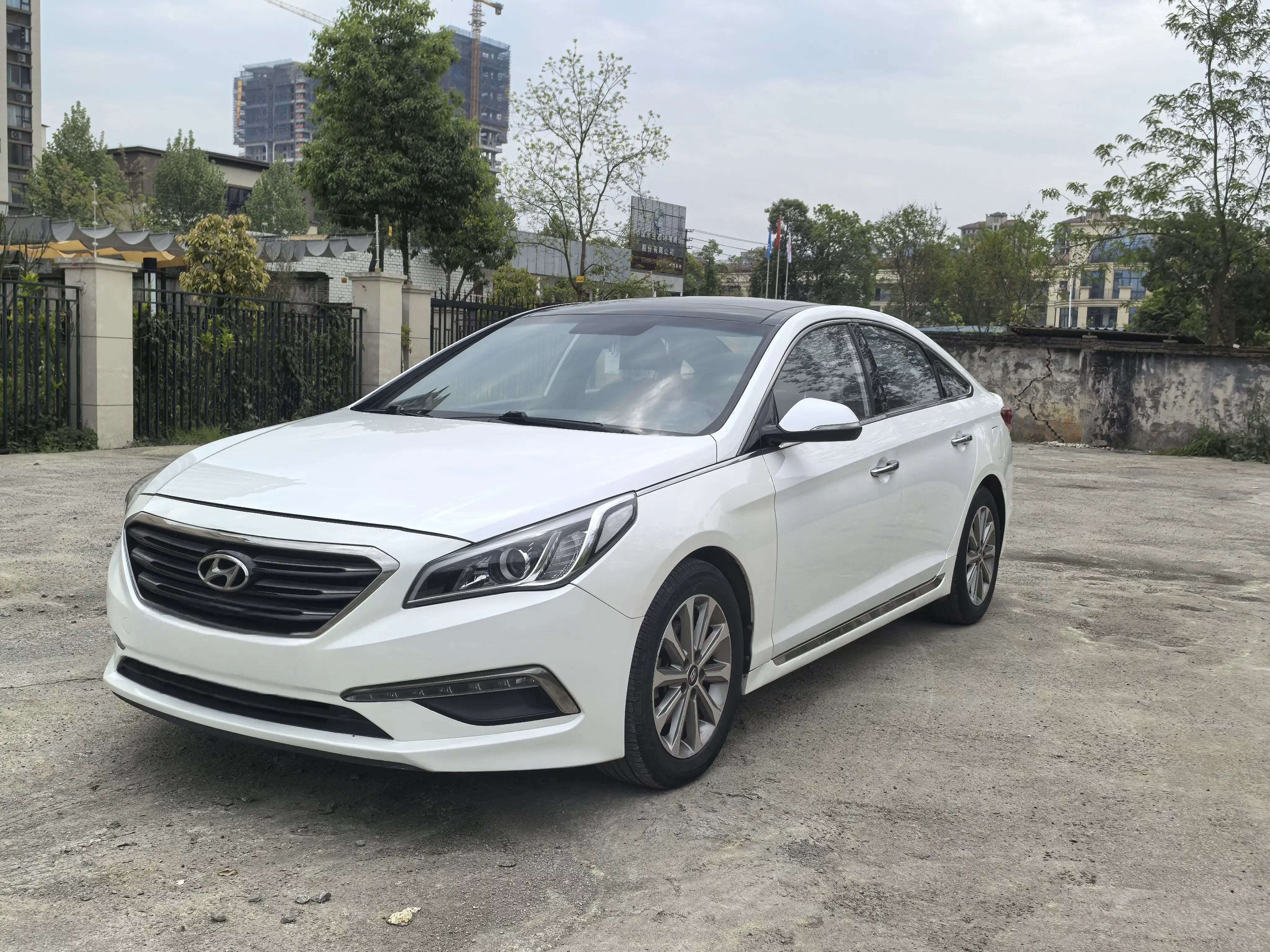Hyundai sonata nine