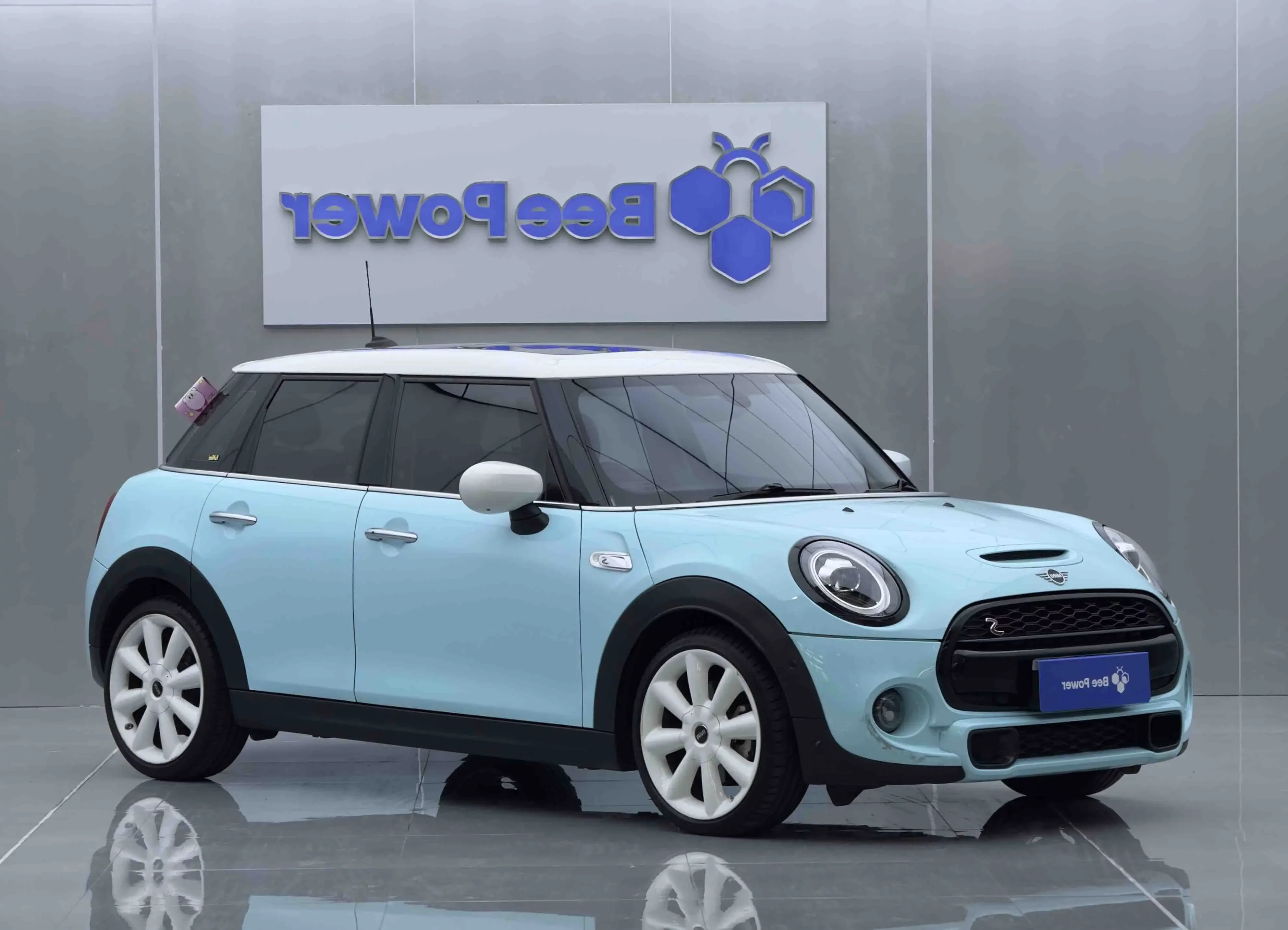 MINI 