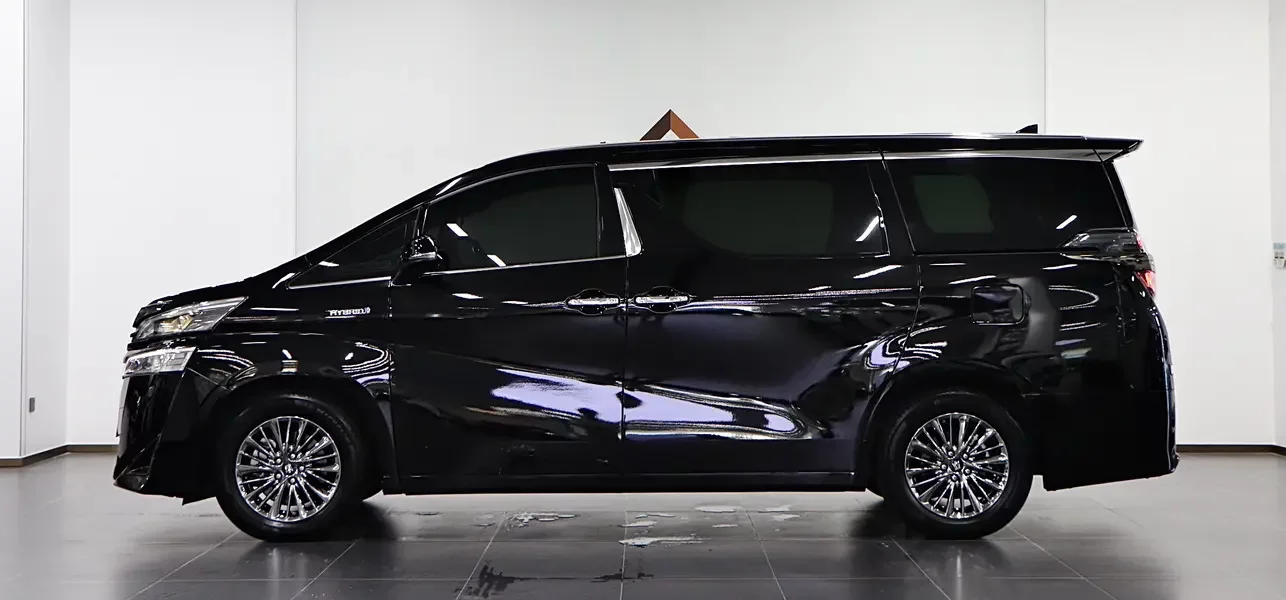 Toyota Crown Wellfire