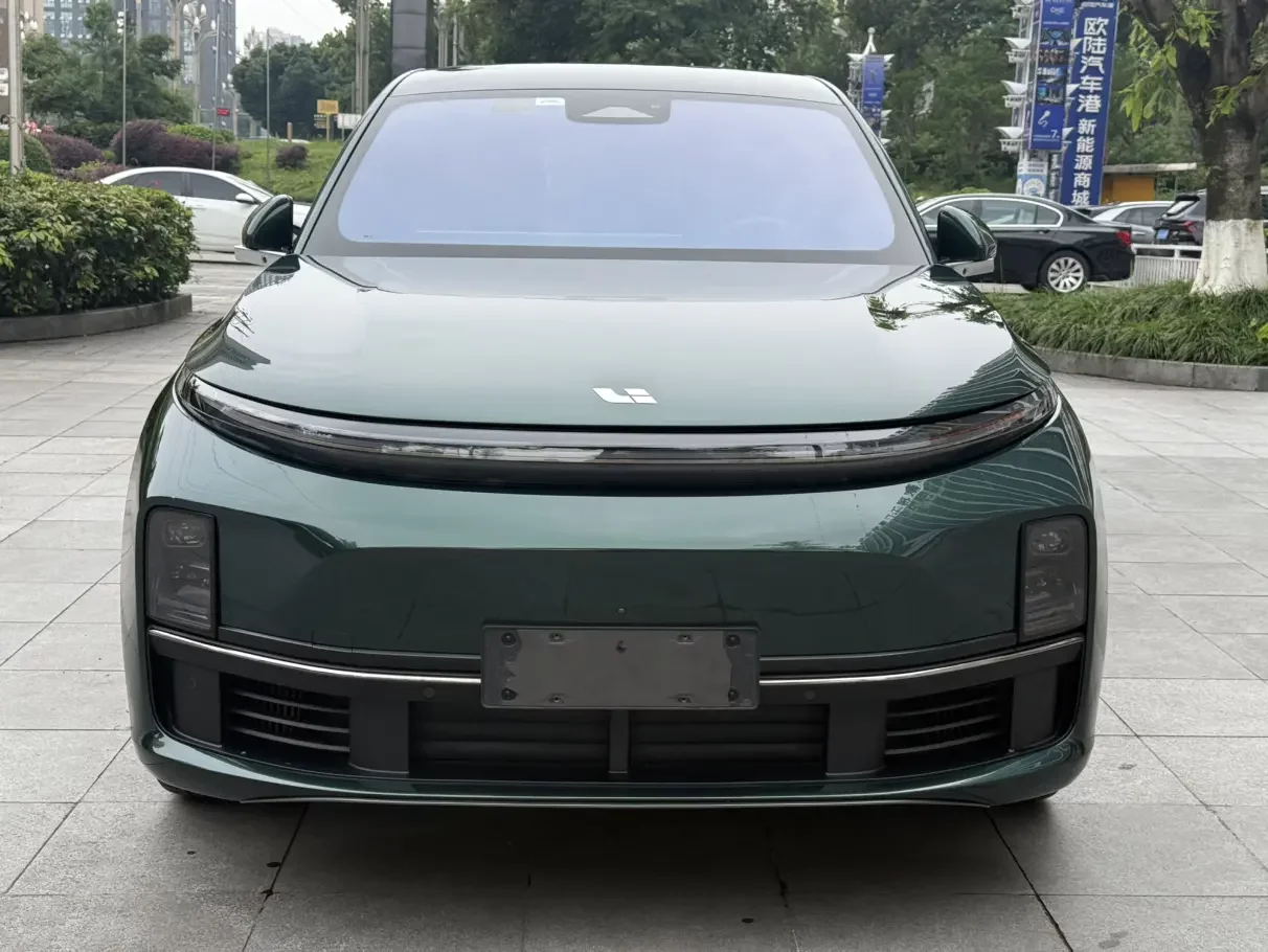 Li L7 (Ideal L7)  из Китая
