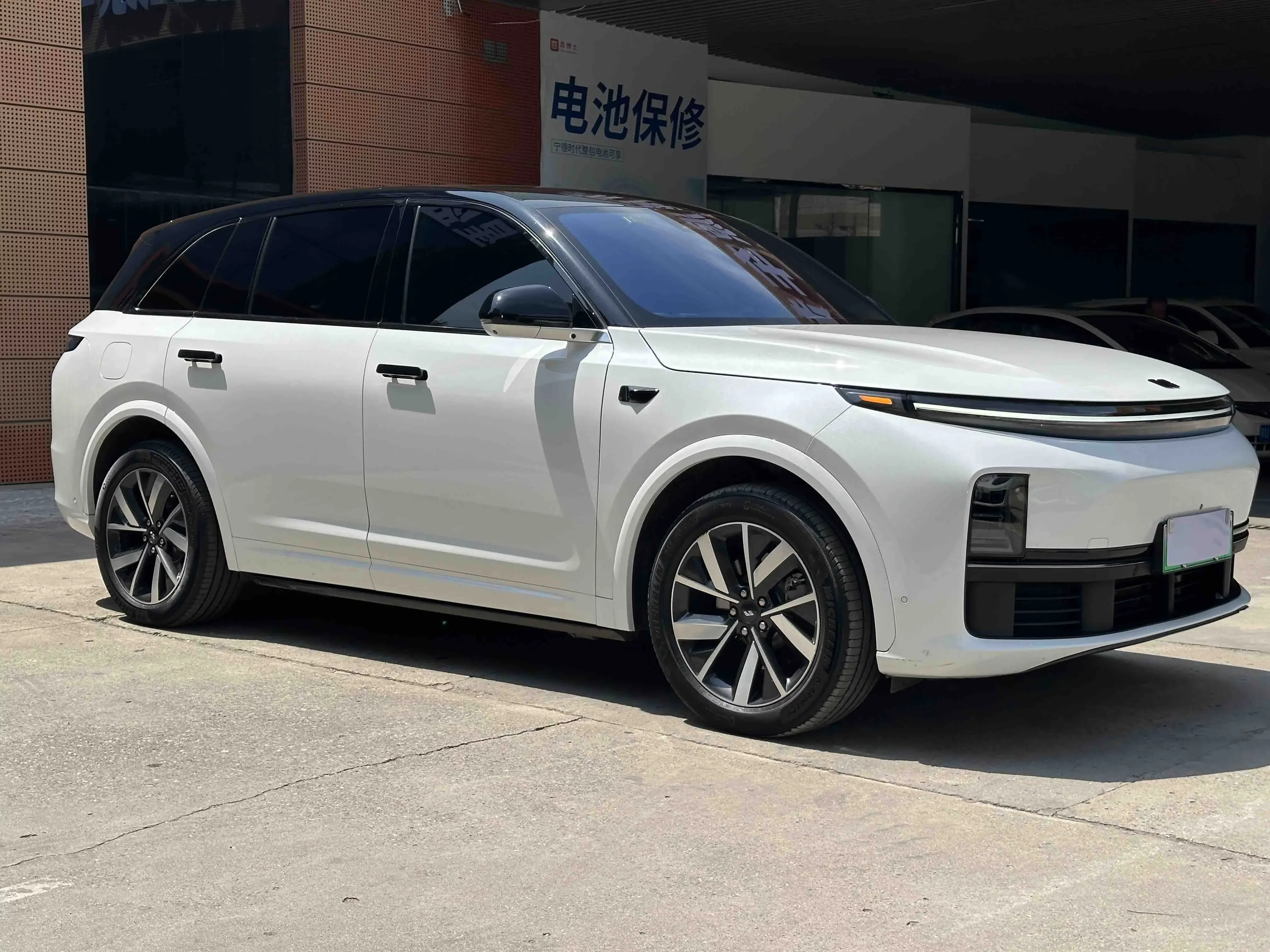 Lixiang L7