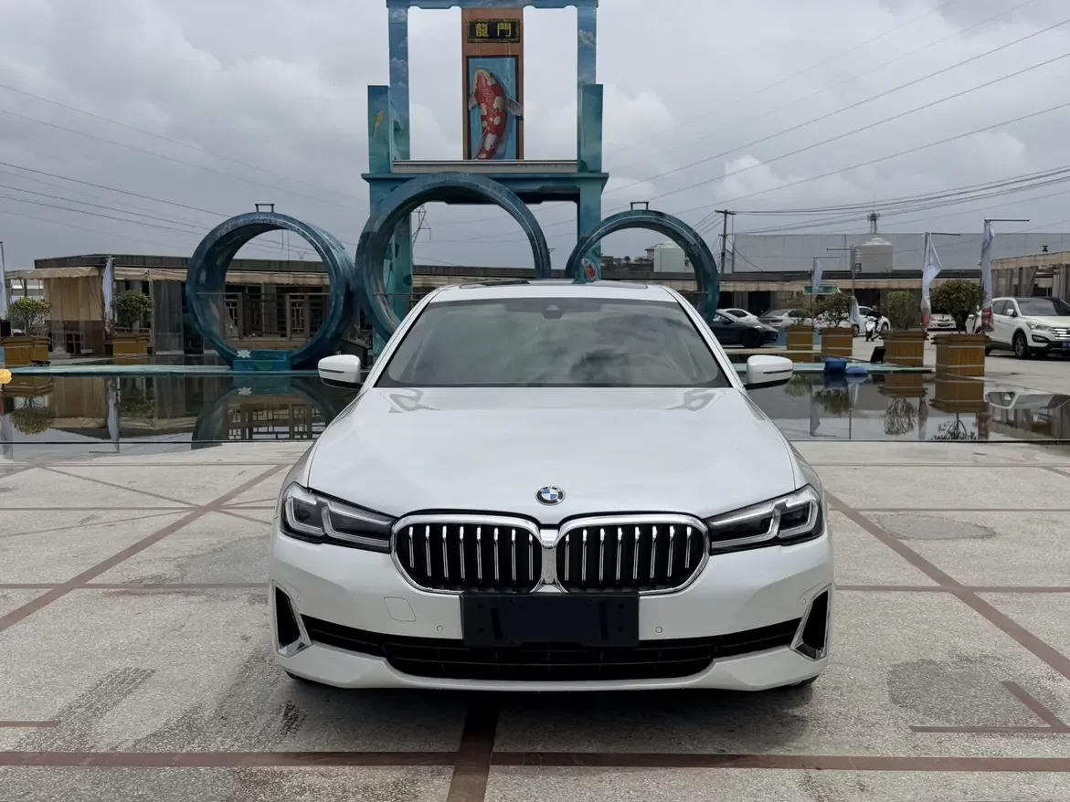 BMW 5 Series PHEV