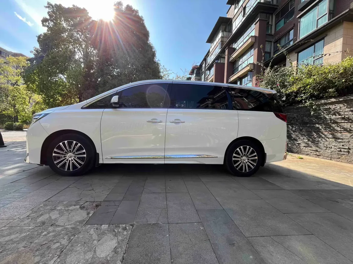 GAC Trumpchi M8