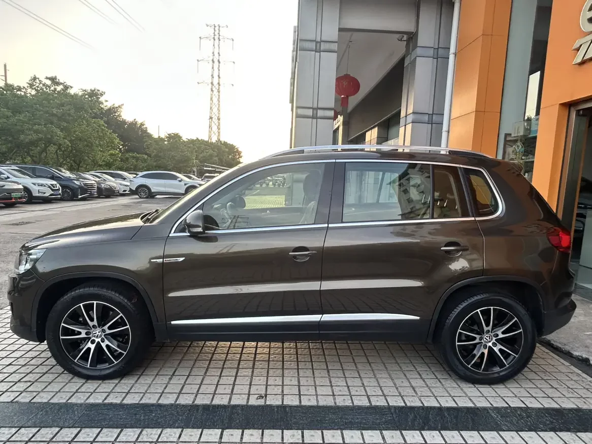 Volkswagen Tiguan