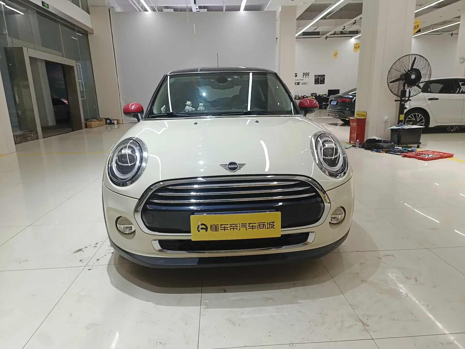 MINI 