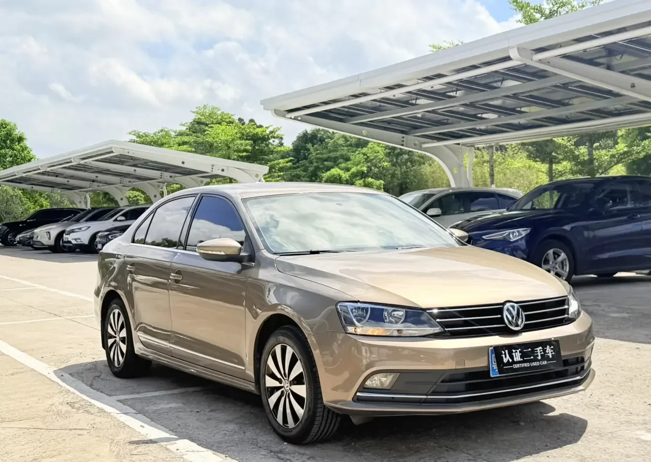 Volkswagen Sagitar