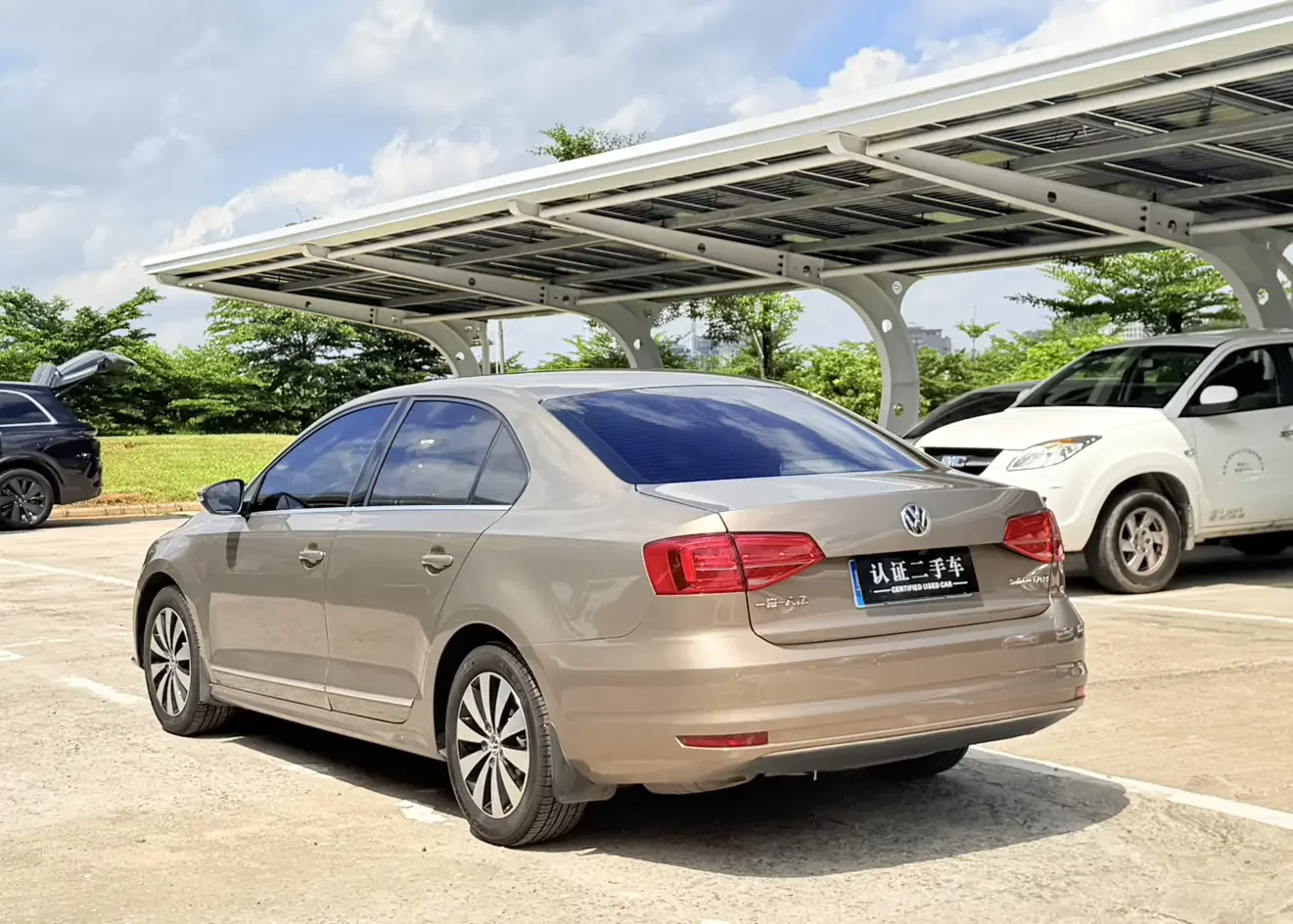 Volkswagen Sagitar