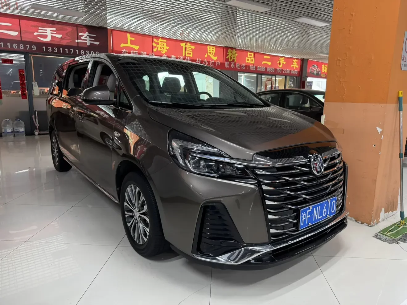 Buick GL8