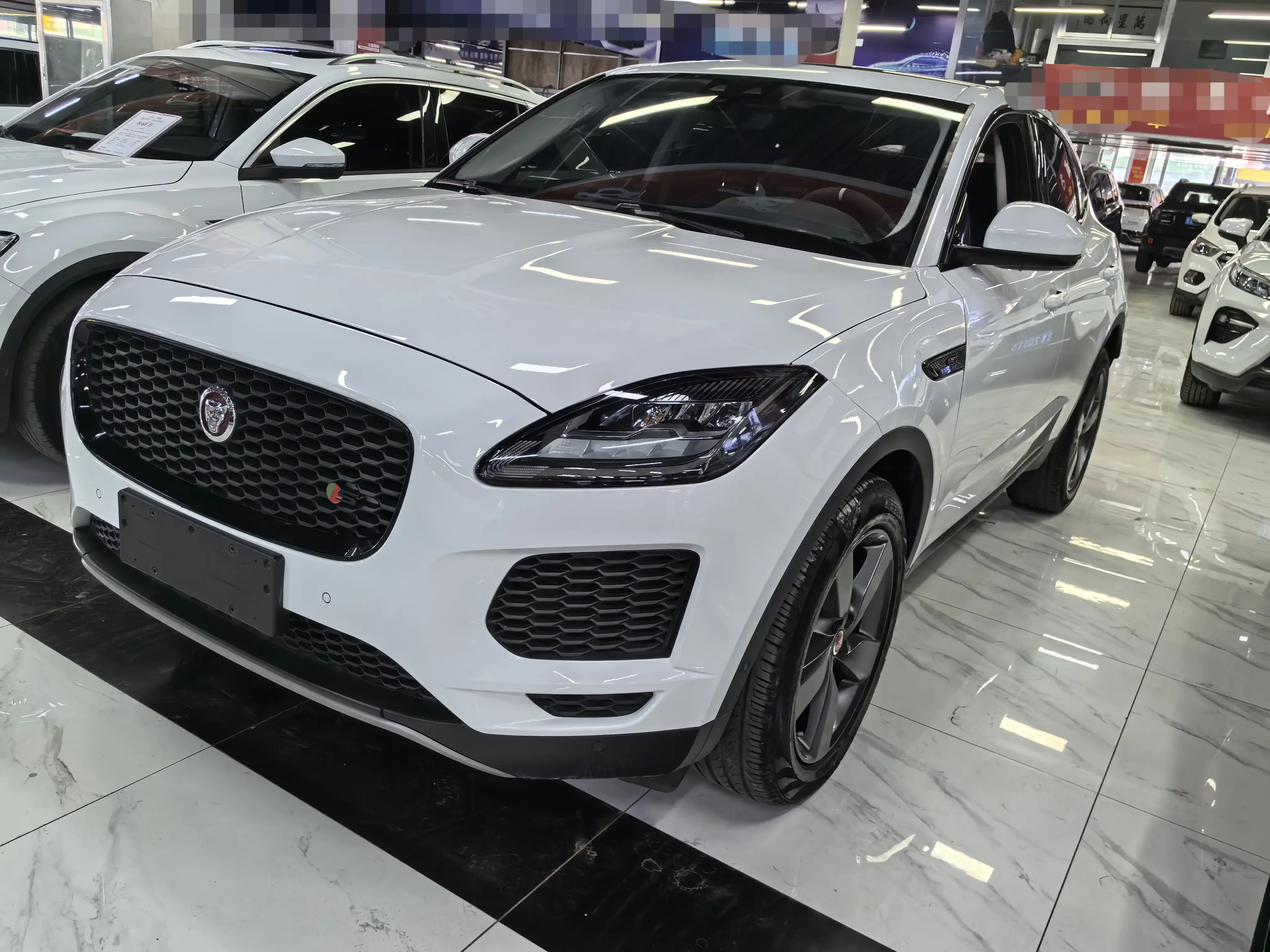 Jaguar E-PACE