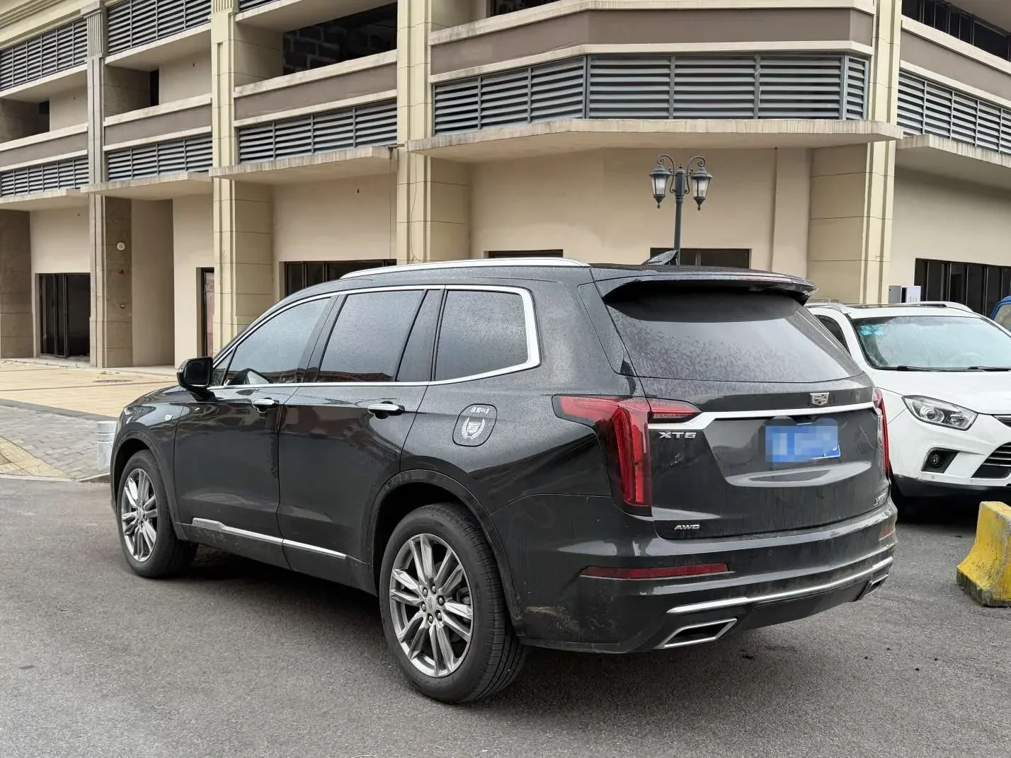 Cadillac XT6