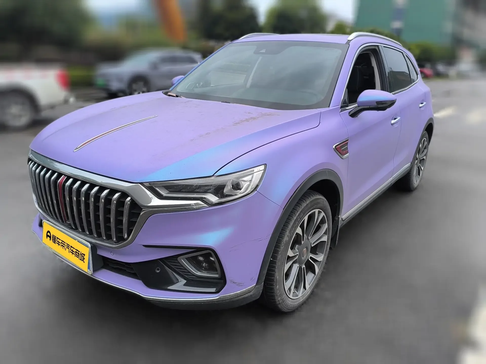 Hongqi HS5