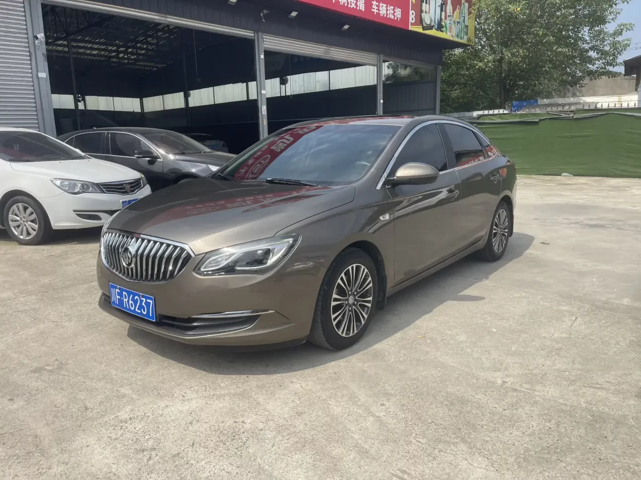 Buick Yinglang