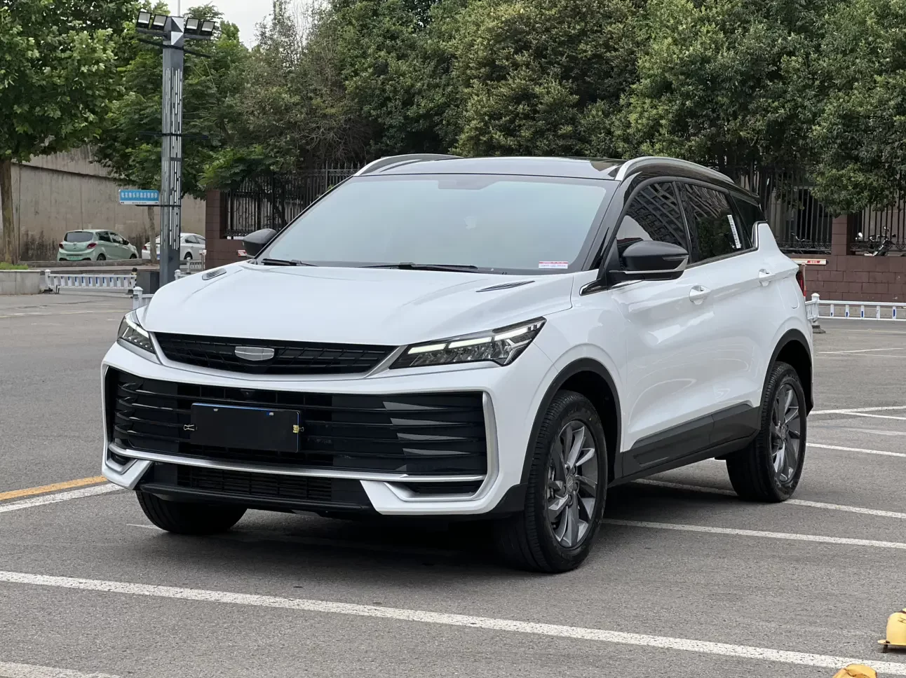 Geely Coolray SX11