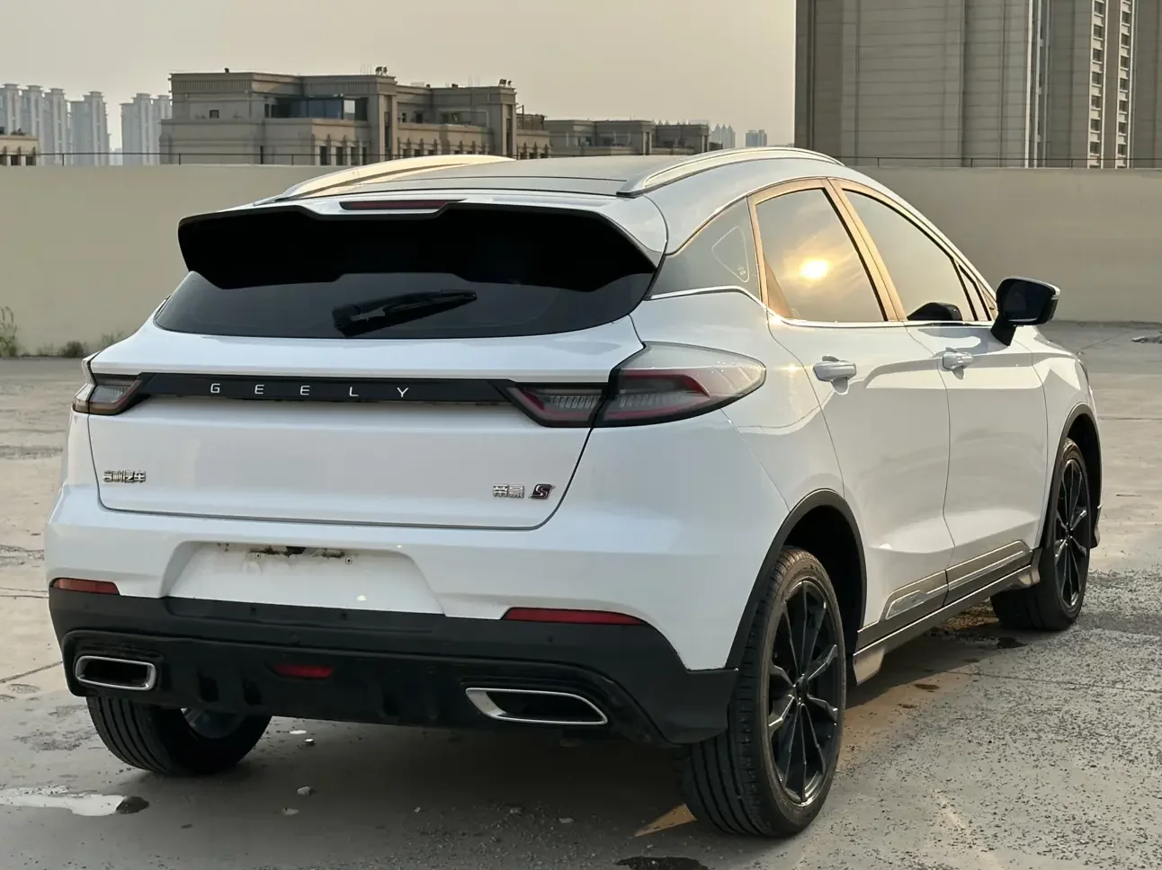 Geely Emgrand S