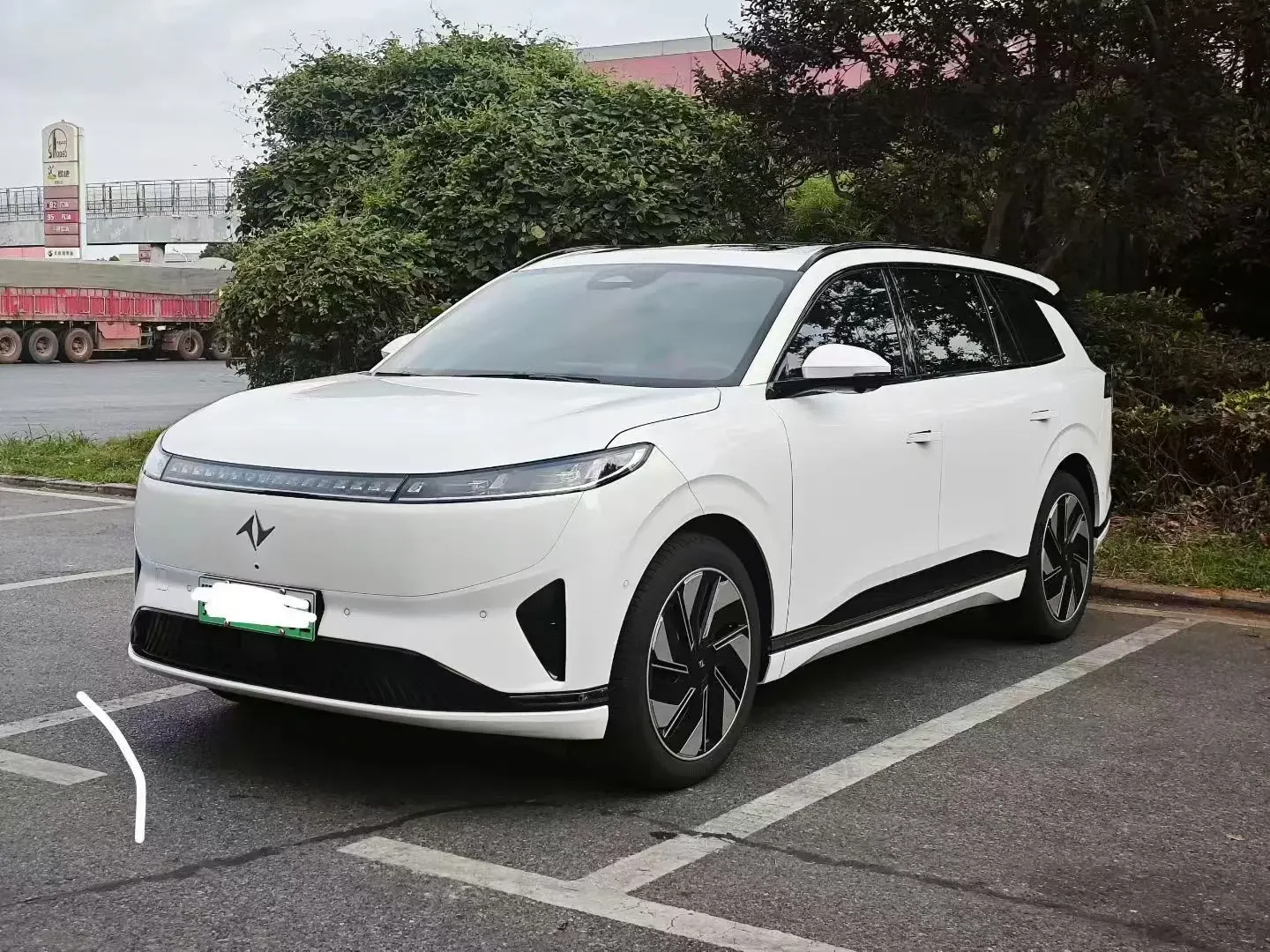 Dongfeng Yipai 008