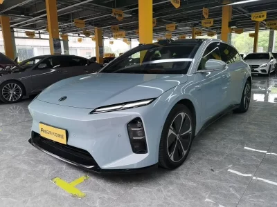 NIO ET5T