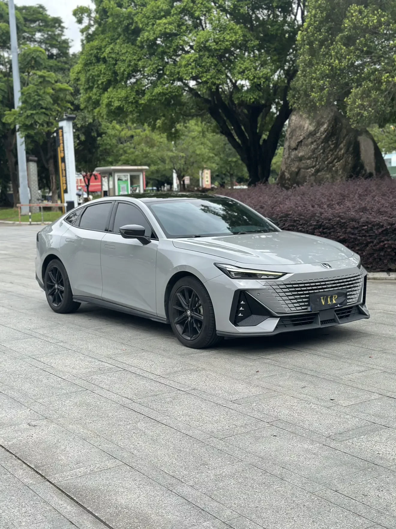 Changan UNI-V