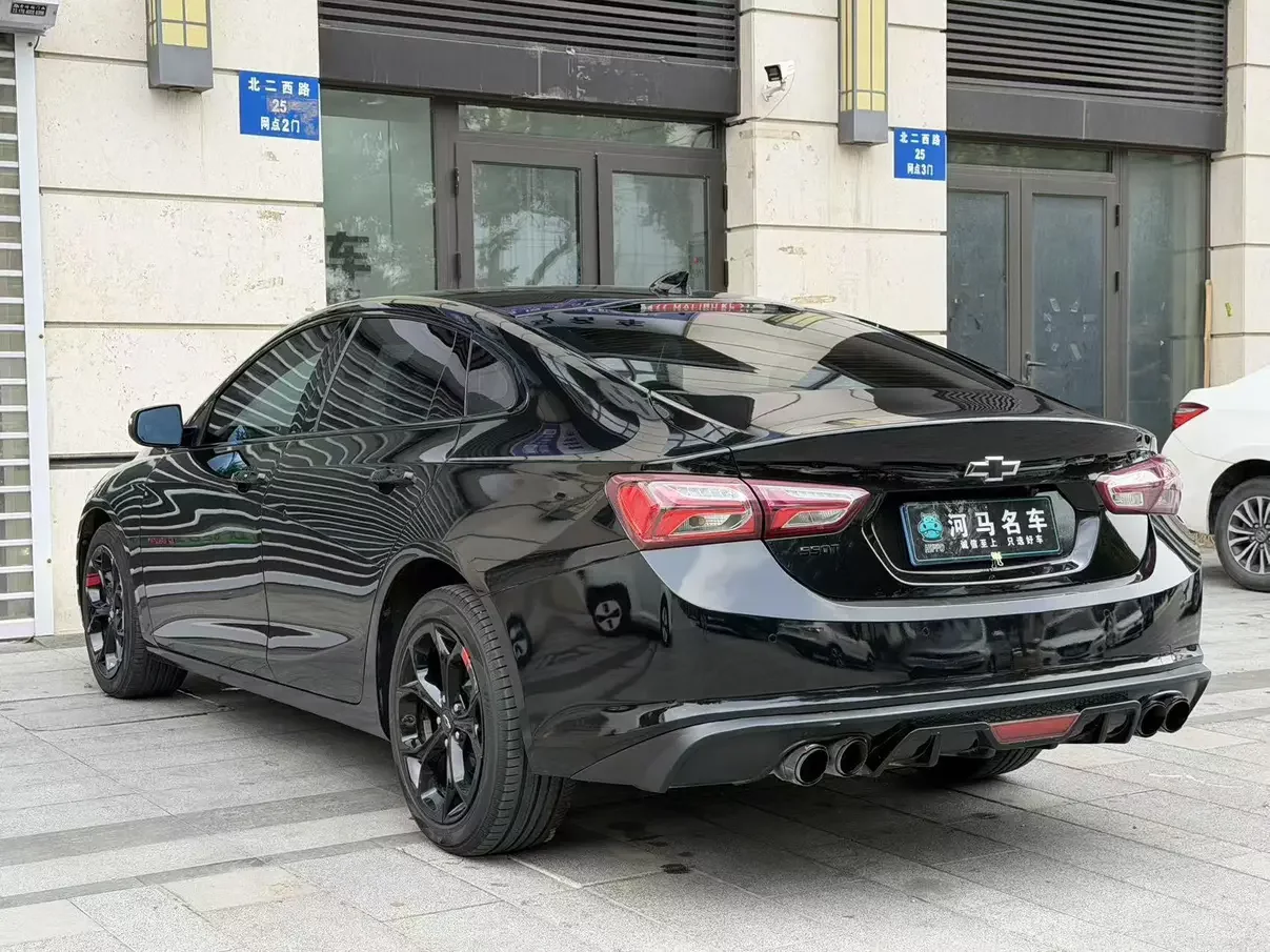 Chevrolet Malibu XL