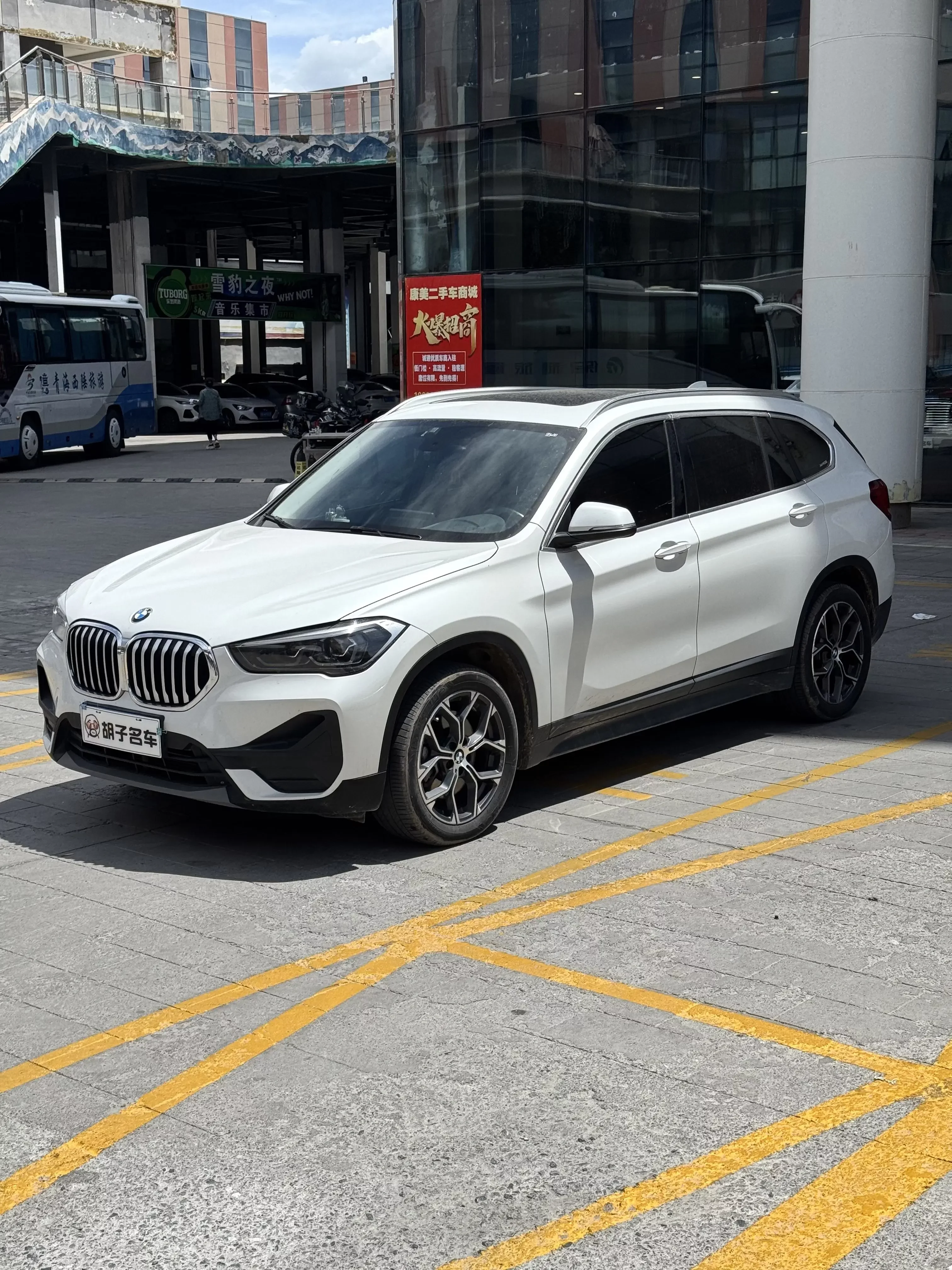 BMW X1