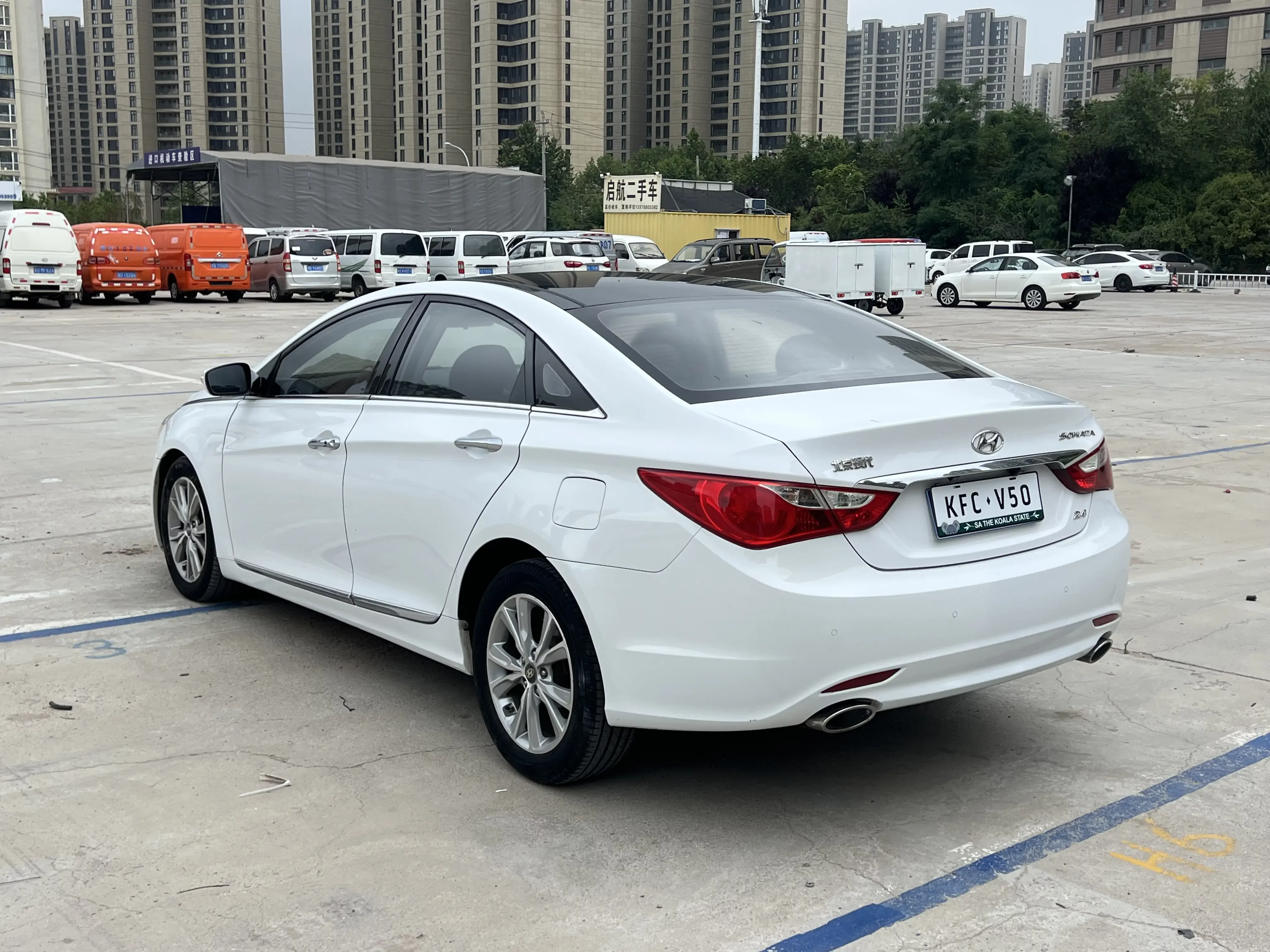 Hyundai sonata eight