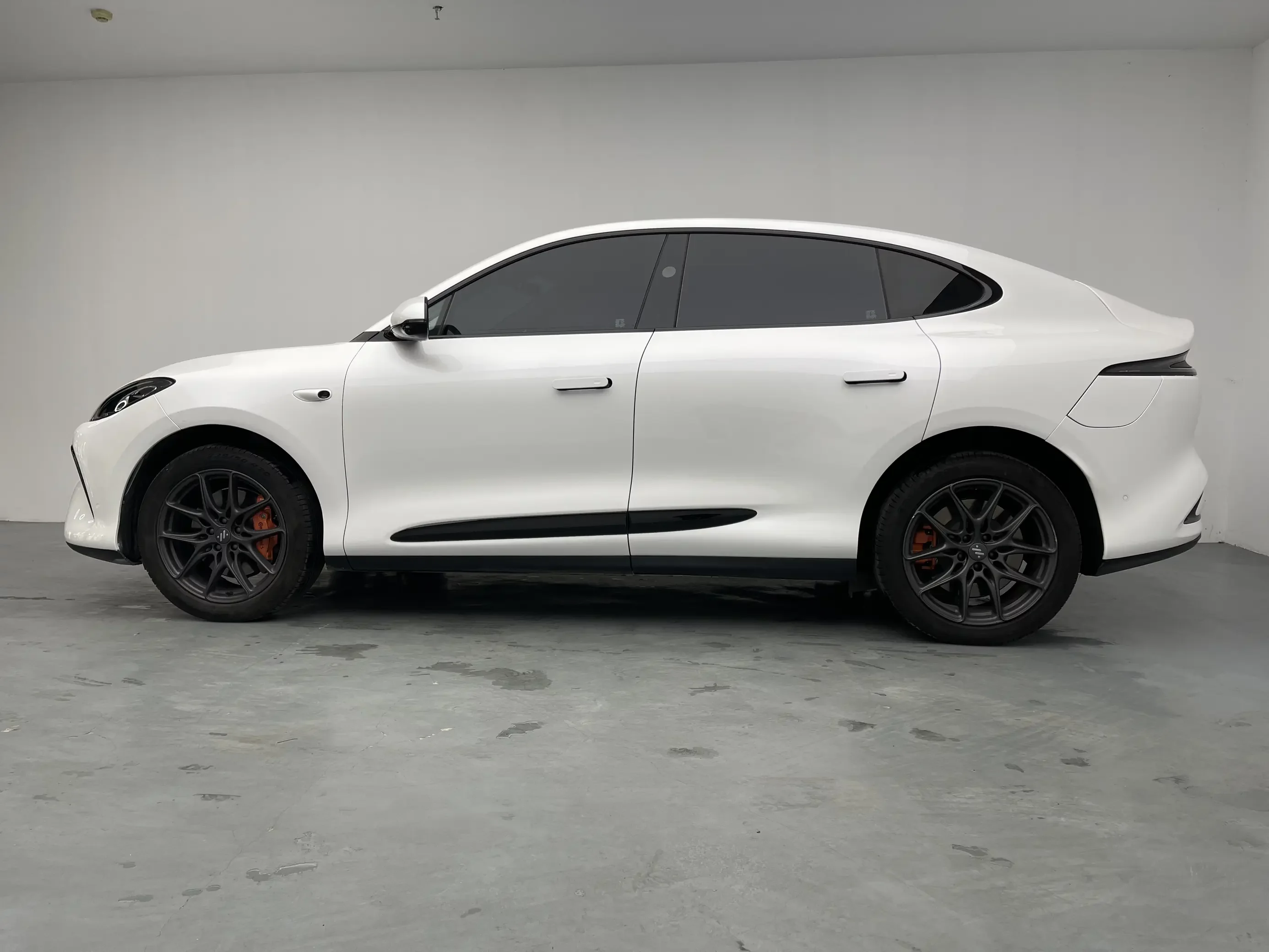IM Motors LS6